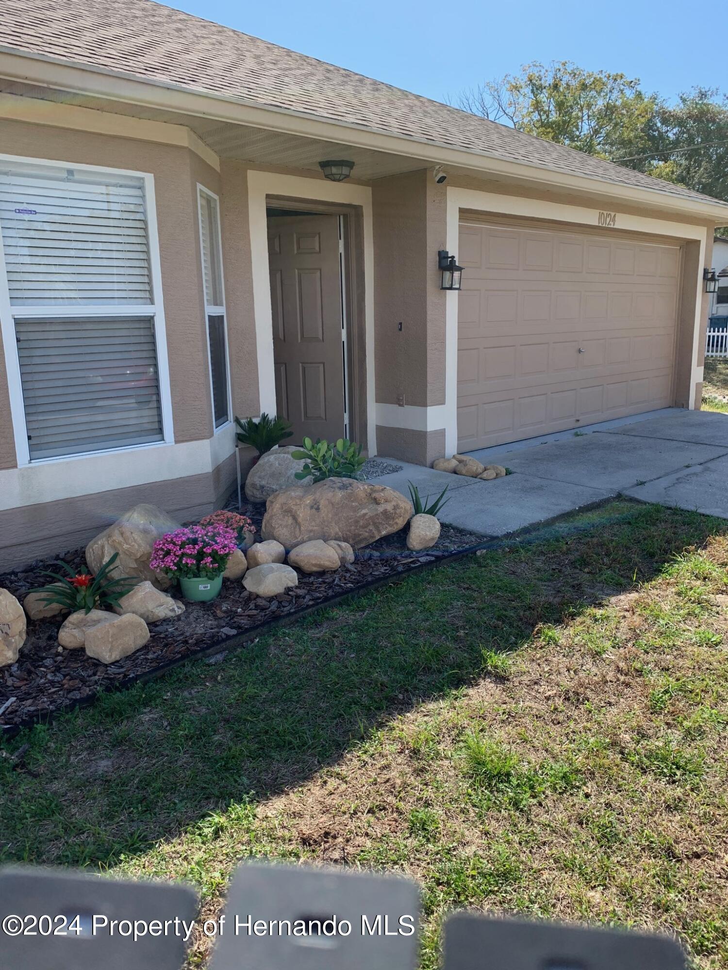 10124 Heathcliff Street, Spring Hill, Florida image 2