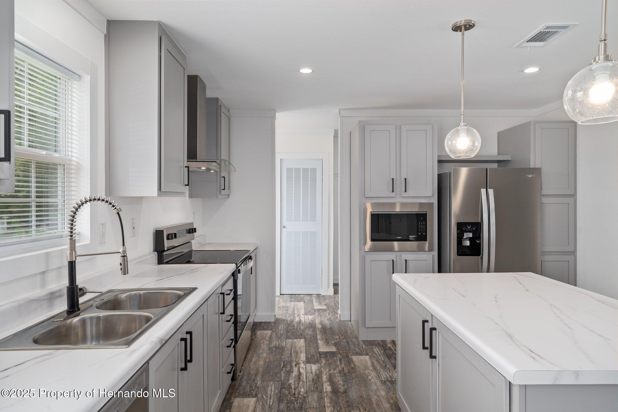 Brooksville, Florida 34604, United States, 3 Bedrooms Bedrooms, ,2 BathroomsBathrooms,Residential,Active,197767