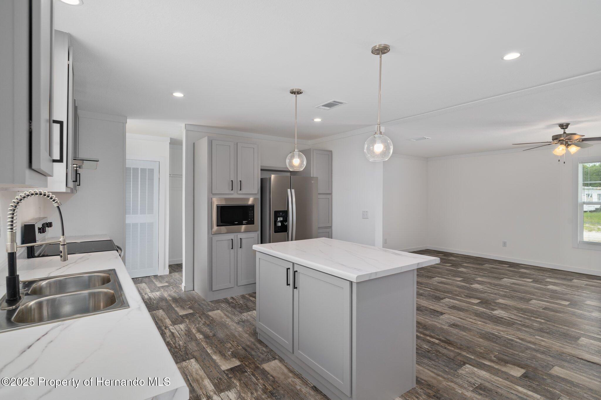 Brooksville, Florida 34604, United States, 3 Bedrooms Bedrooms, ,2 BathroomsBathrooms,Residential,Active,197767