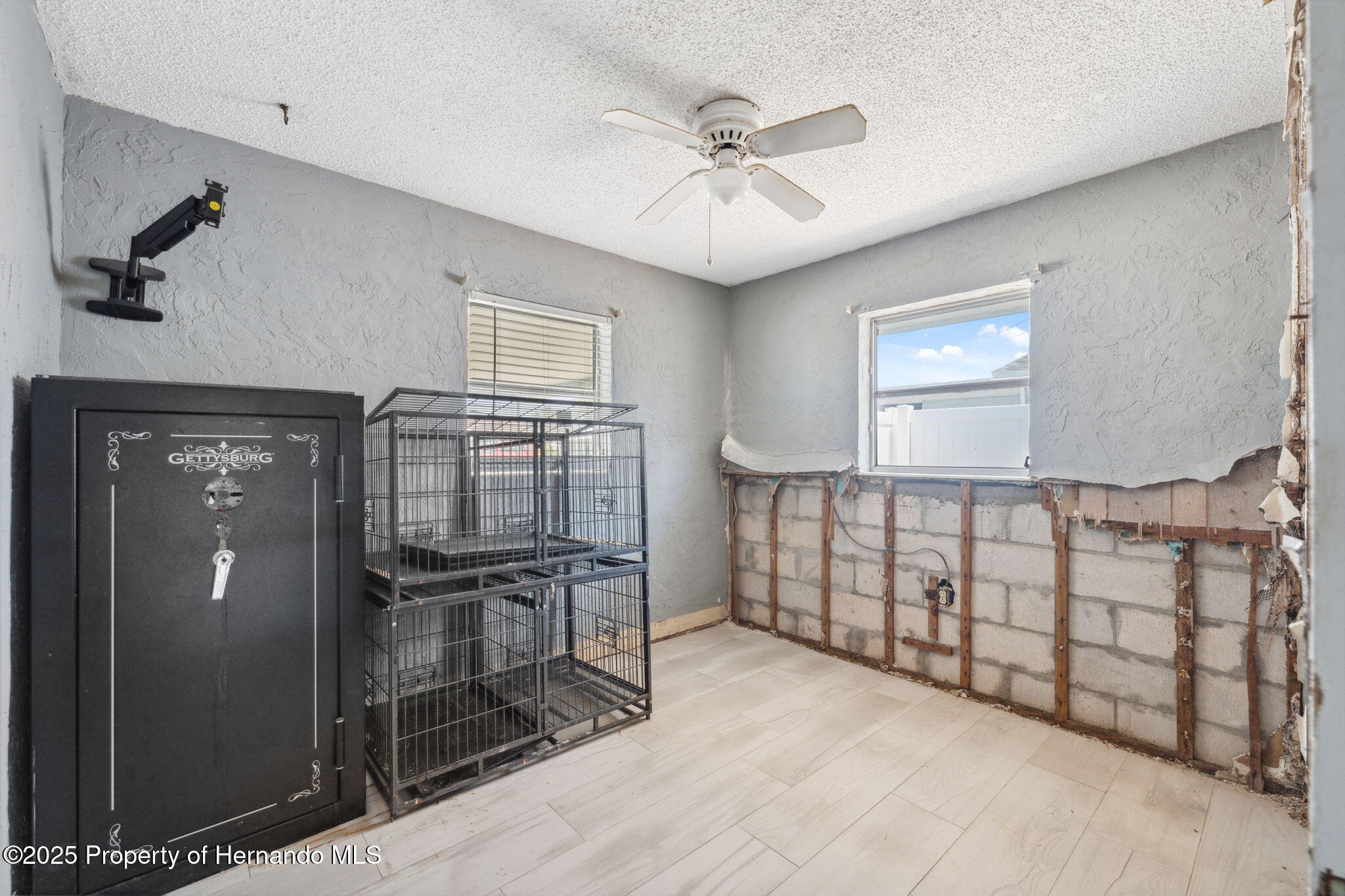 6816 Sanderling Lane, Hudson, Florida image 18