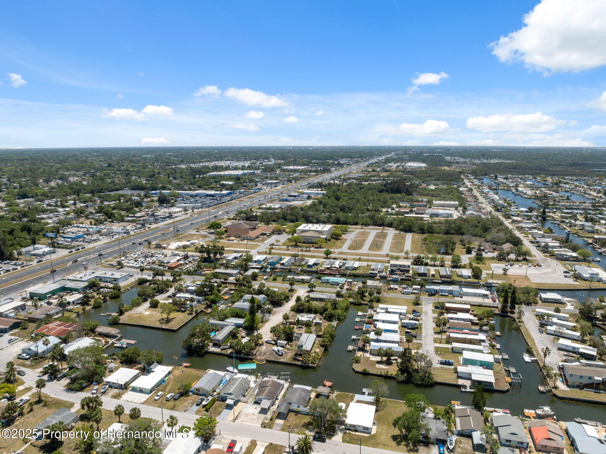 6816 Sanderling Lane, Hudson, Florida image 35