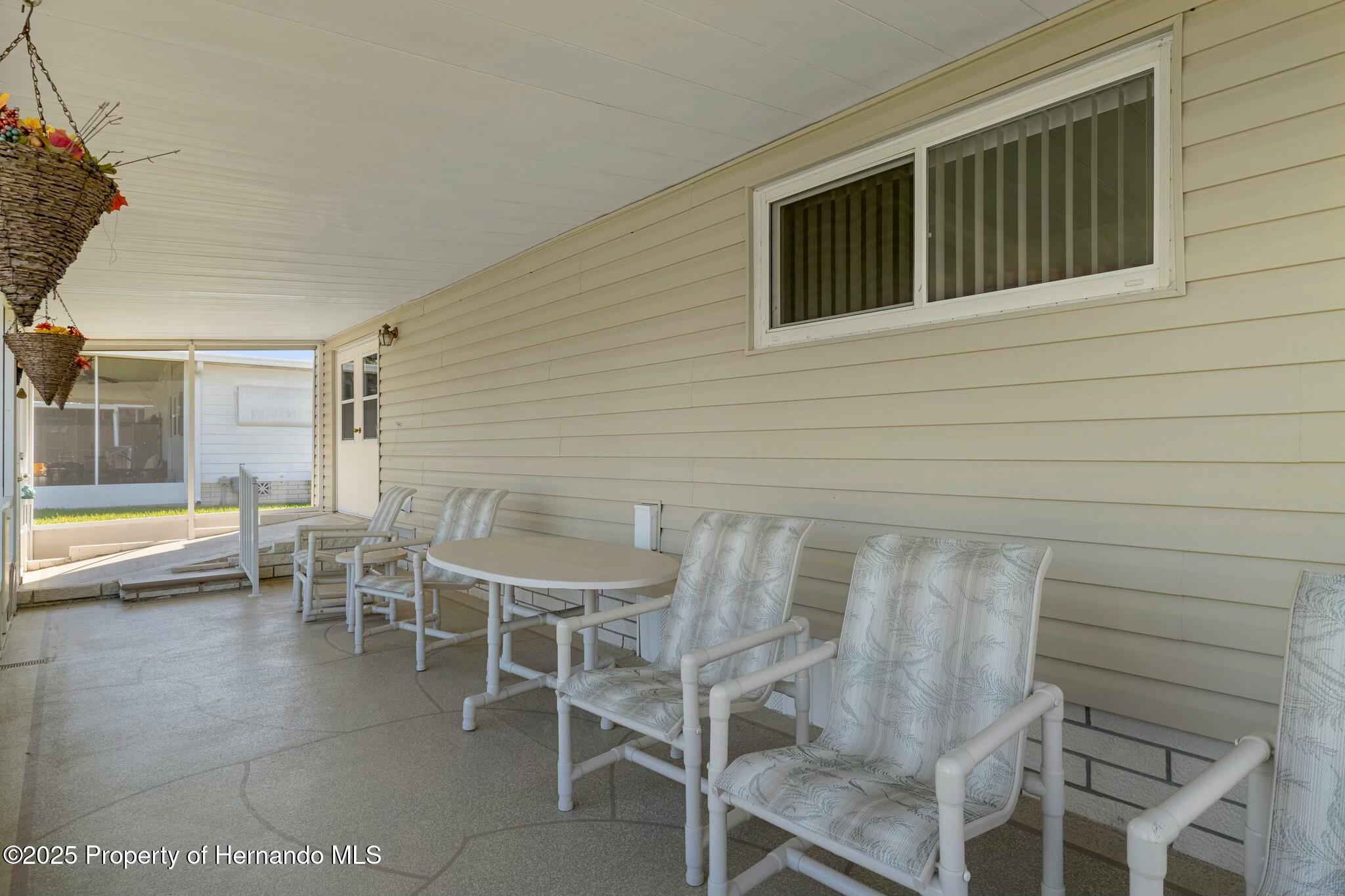 14751 Brookridge Boulevard, Brooksville, Florida image 32