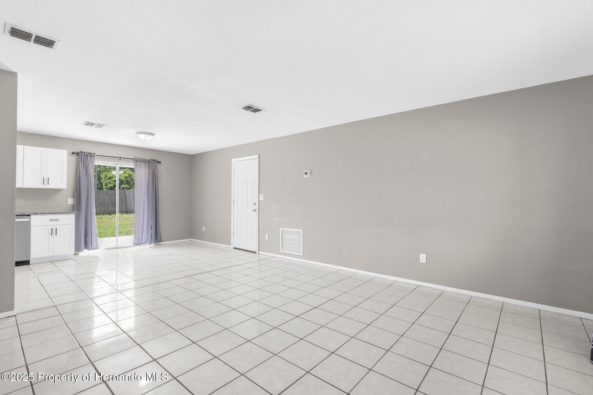 27198 Simona Avenue, Brooksville, Florida image 8
