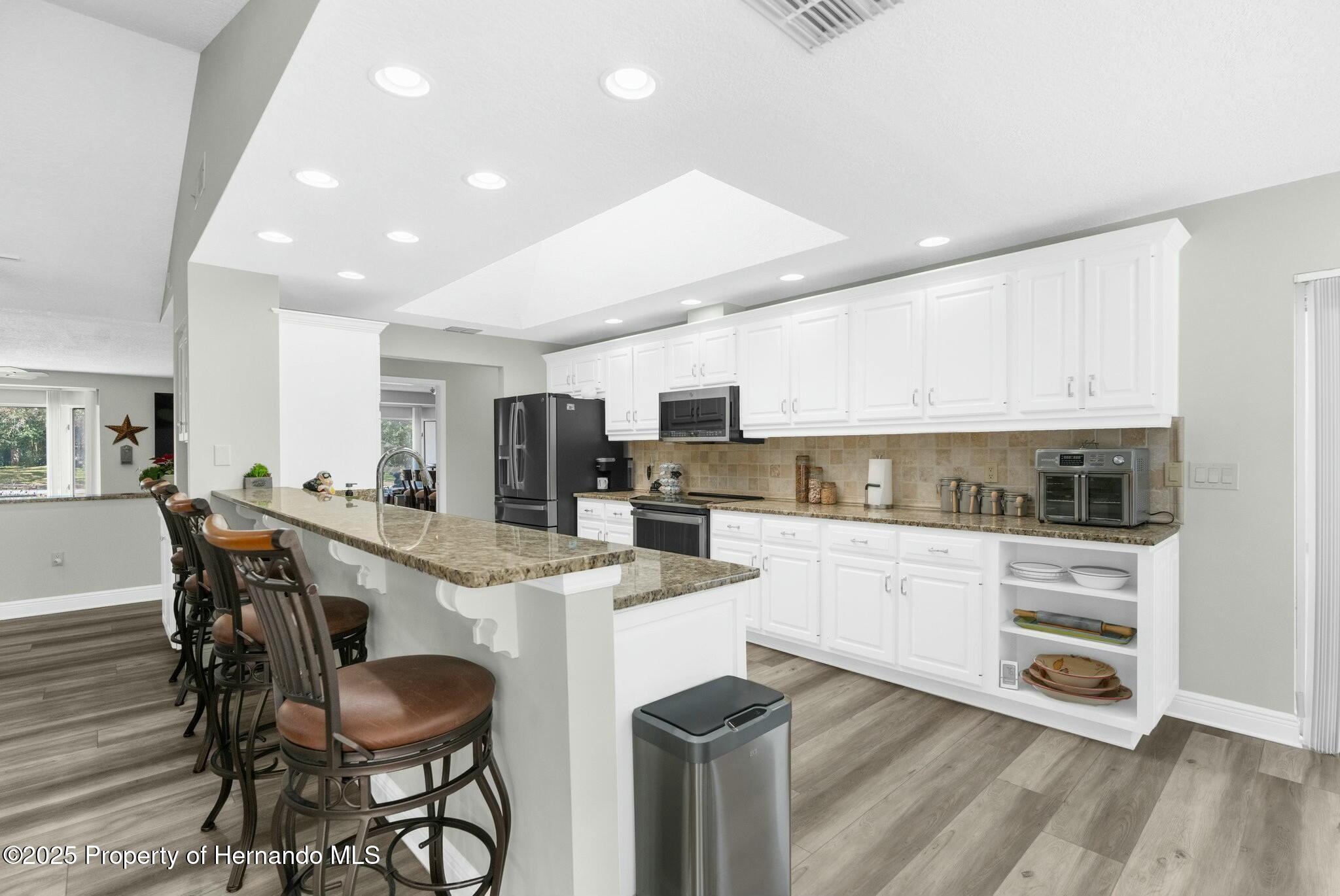 4603 Lake In The Woods Drive, Spring Hill, Florida image 7