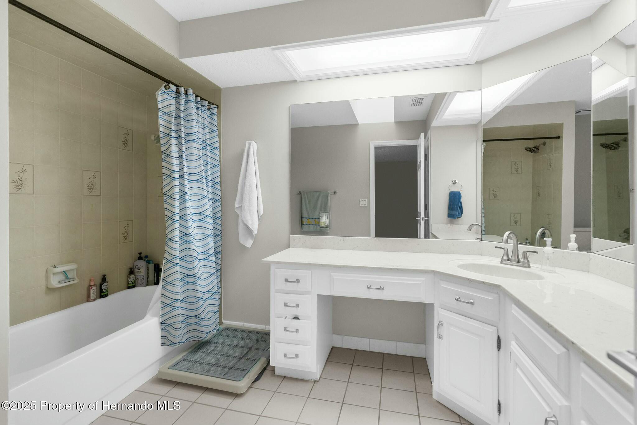 4603 Lake In The Woods Drive, Spring Hill, Florida image 17