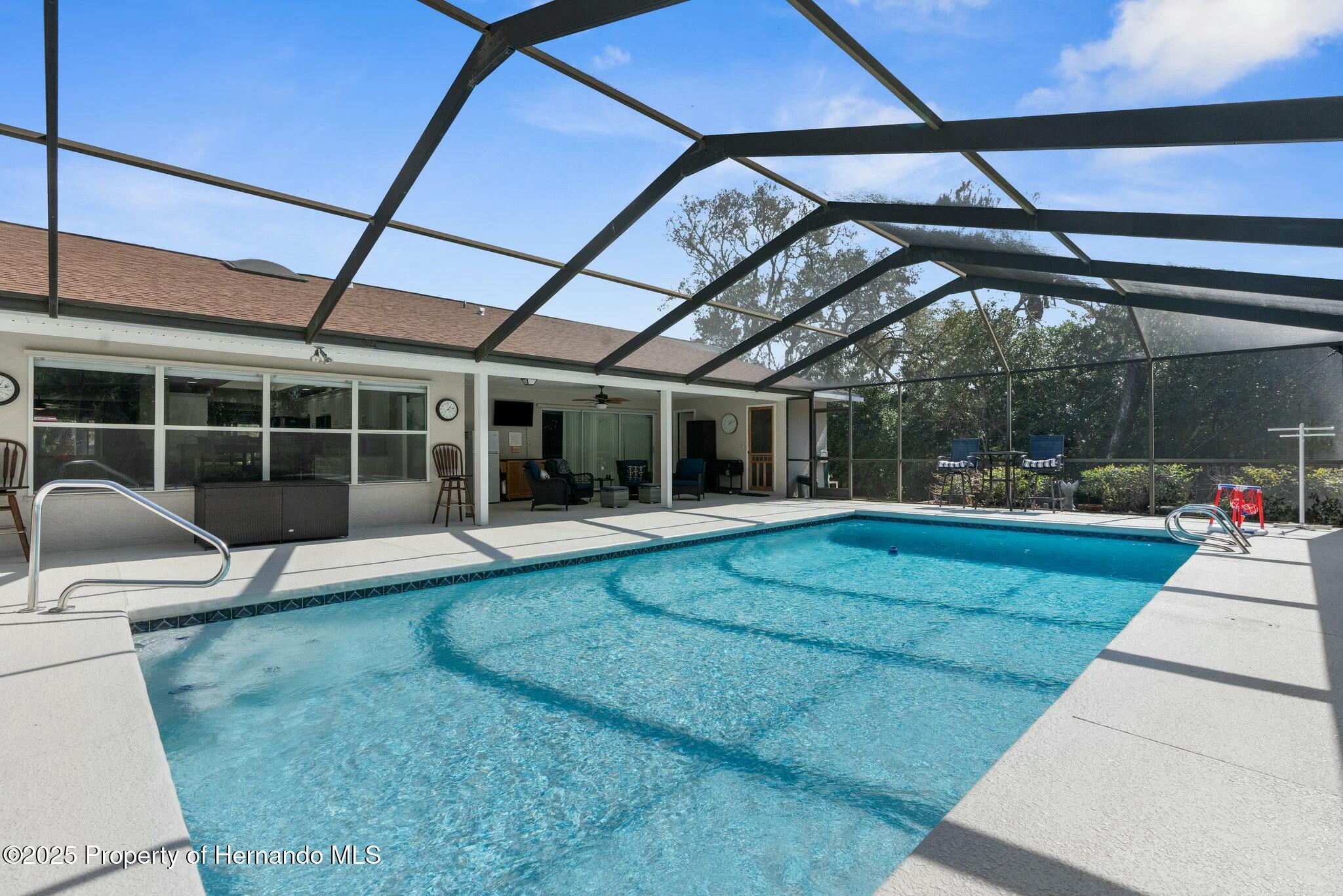 4603 Lake In The Woods Drive, Spring Hill, Florida image 3