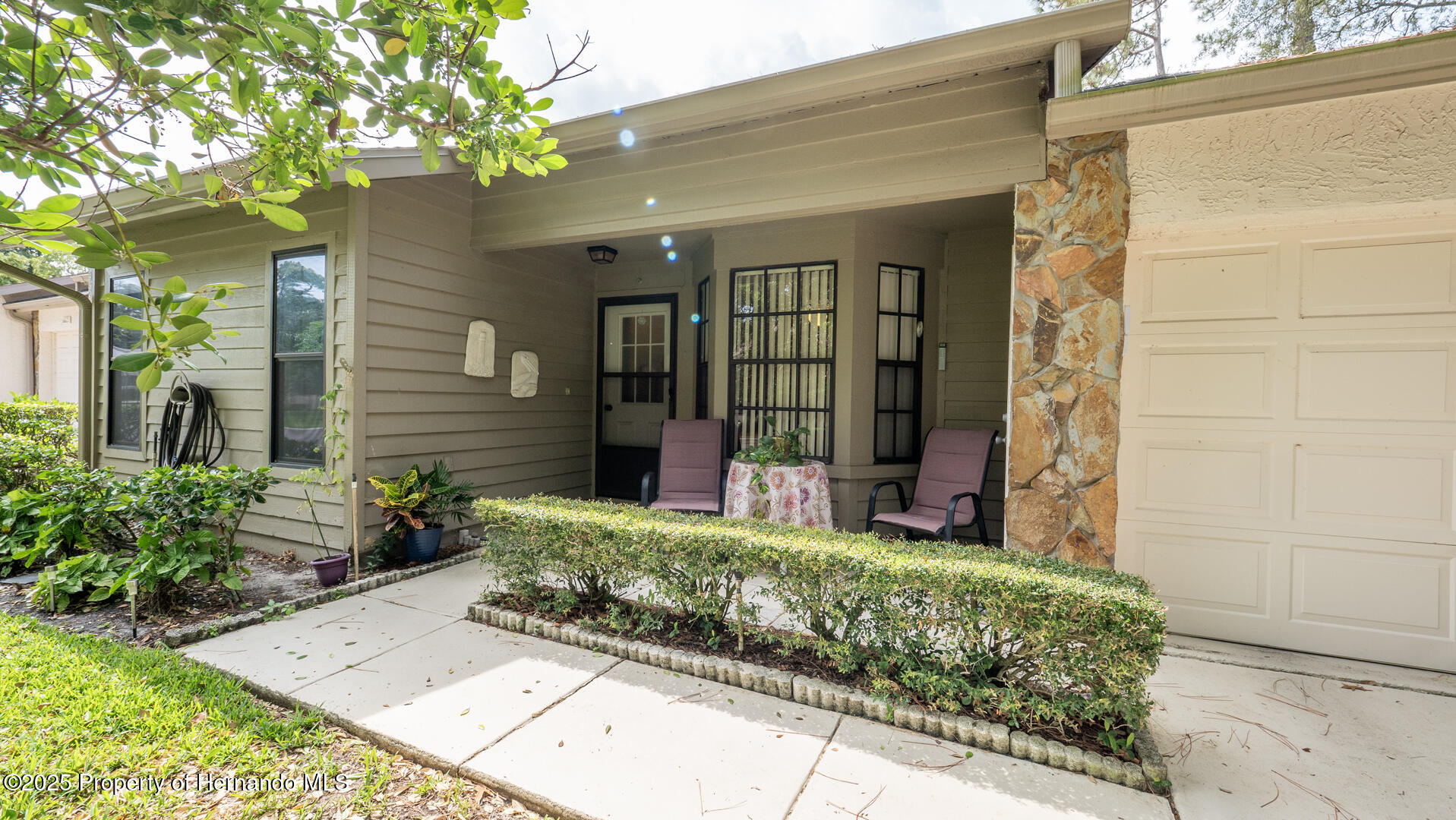 6620 Brambleleaf Drive, Spring Hill, Florida image 32