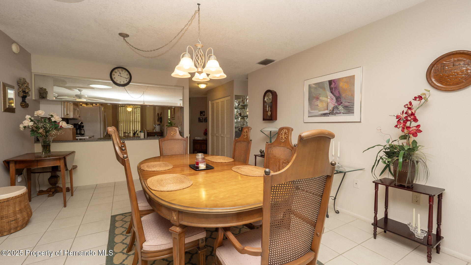 6620 Brambleleaf Drive, Spring Hill, Florida image 12