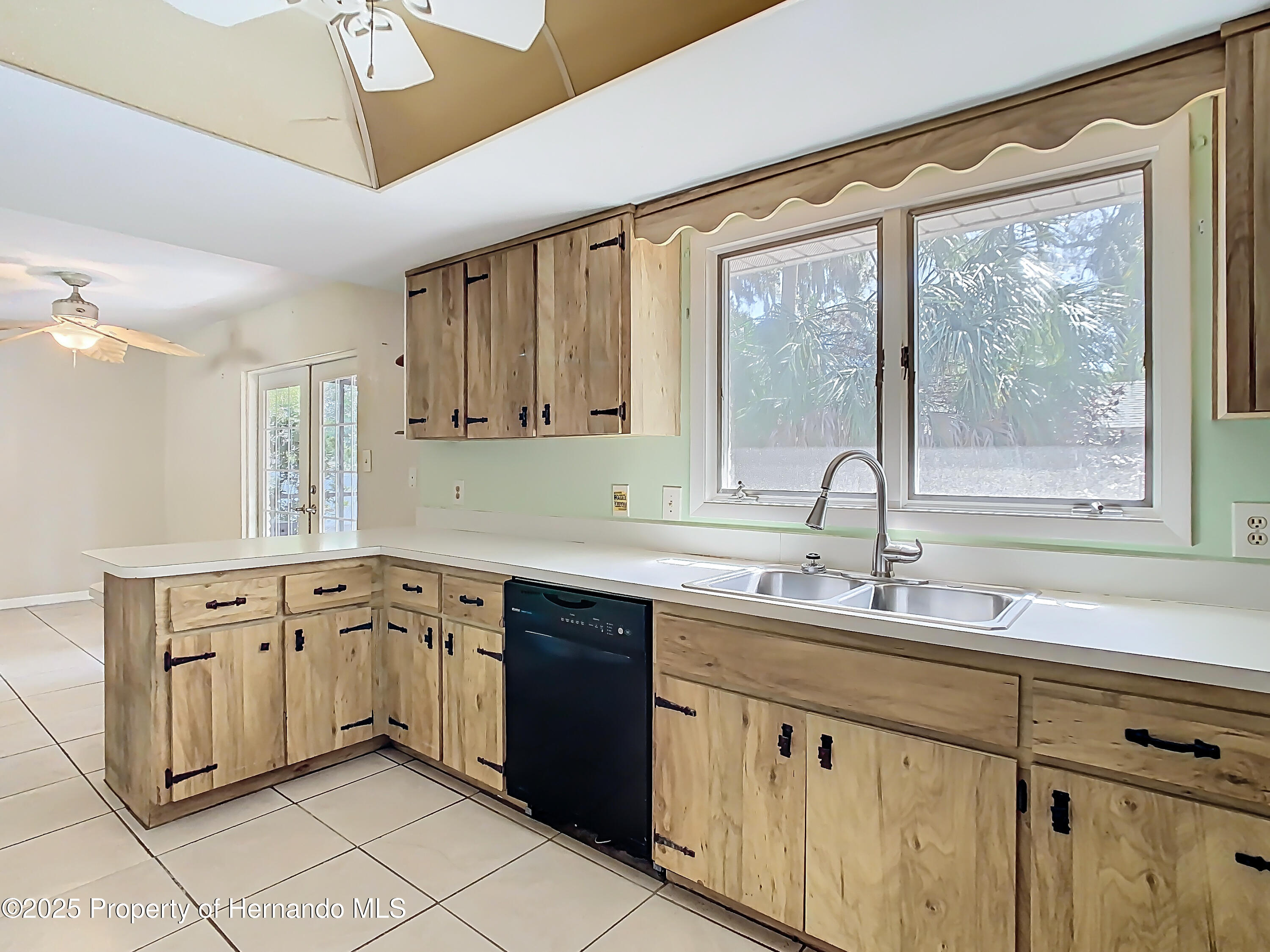 7150 Park Drive, New Port Richey, Florida image 20