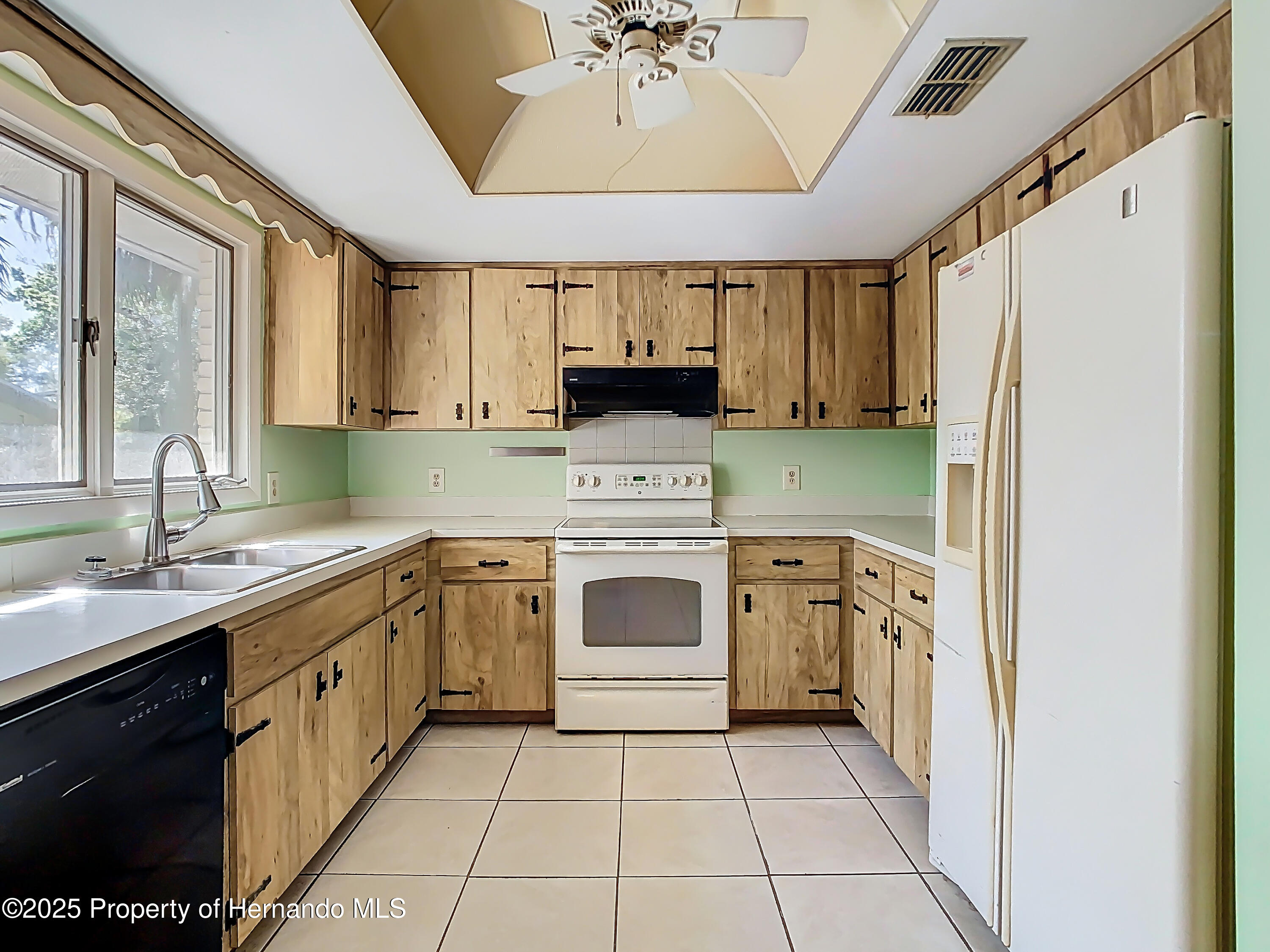 7150 Park Drive, New Port Richey, Florida image 23