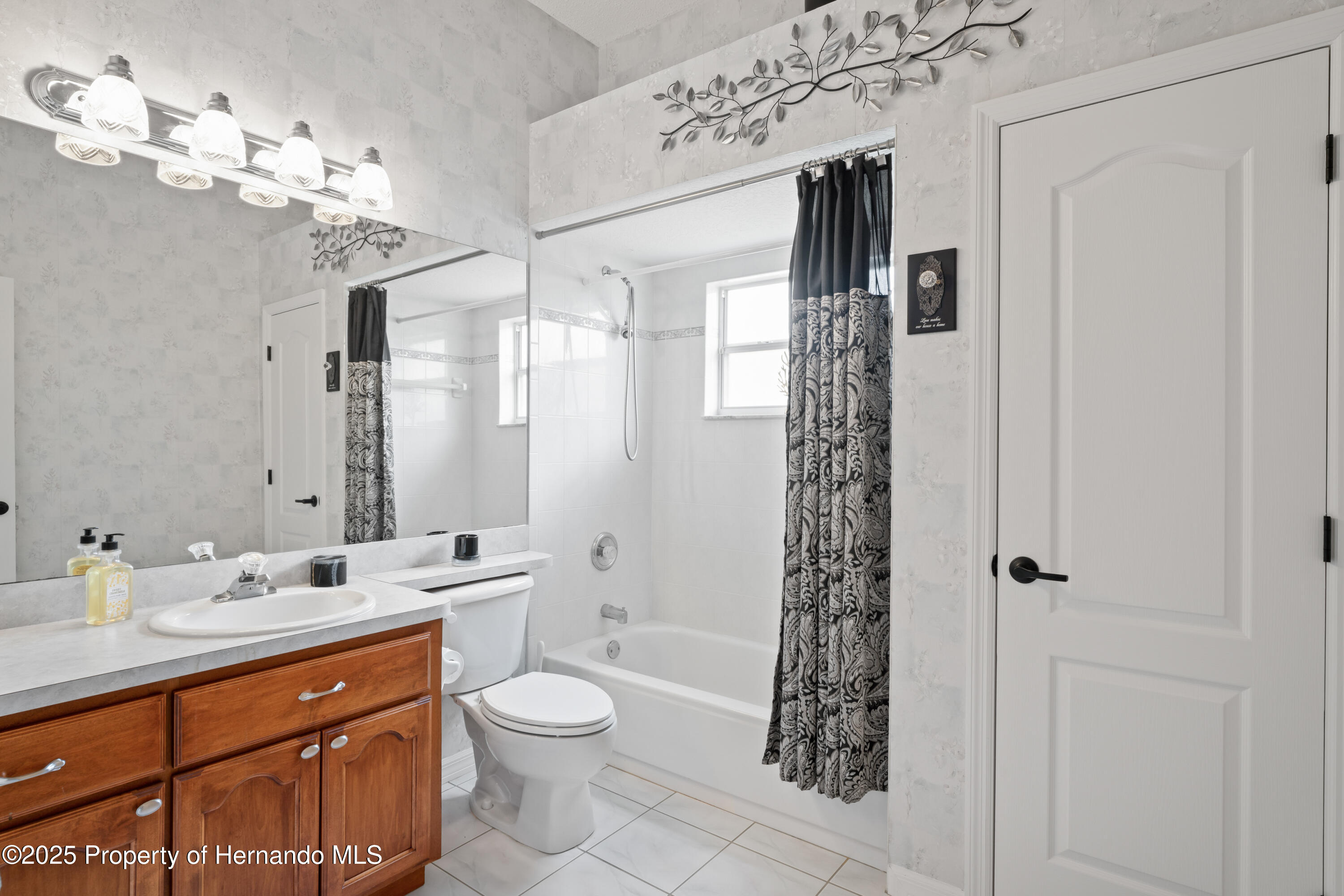 10250 Locker Drive, Spring Hill, Florida image 39