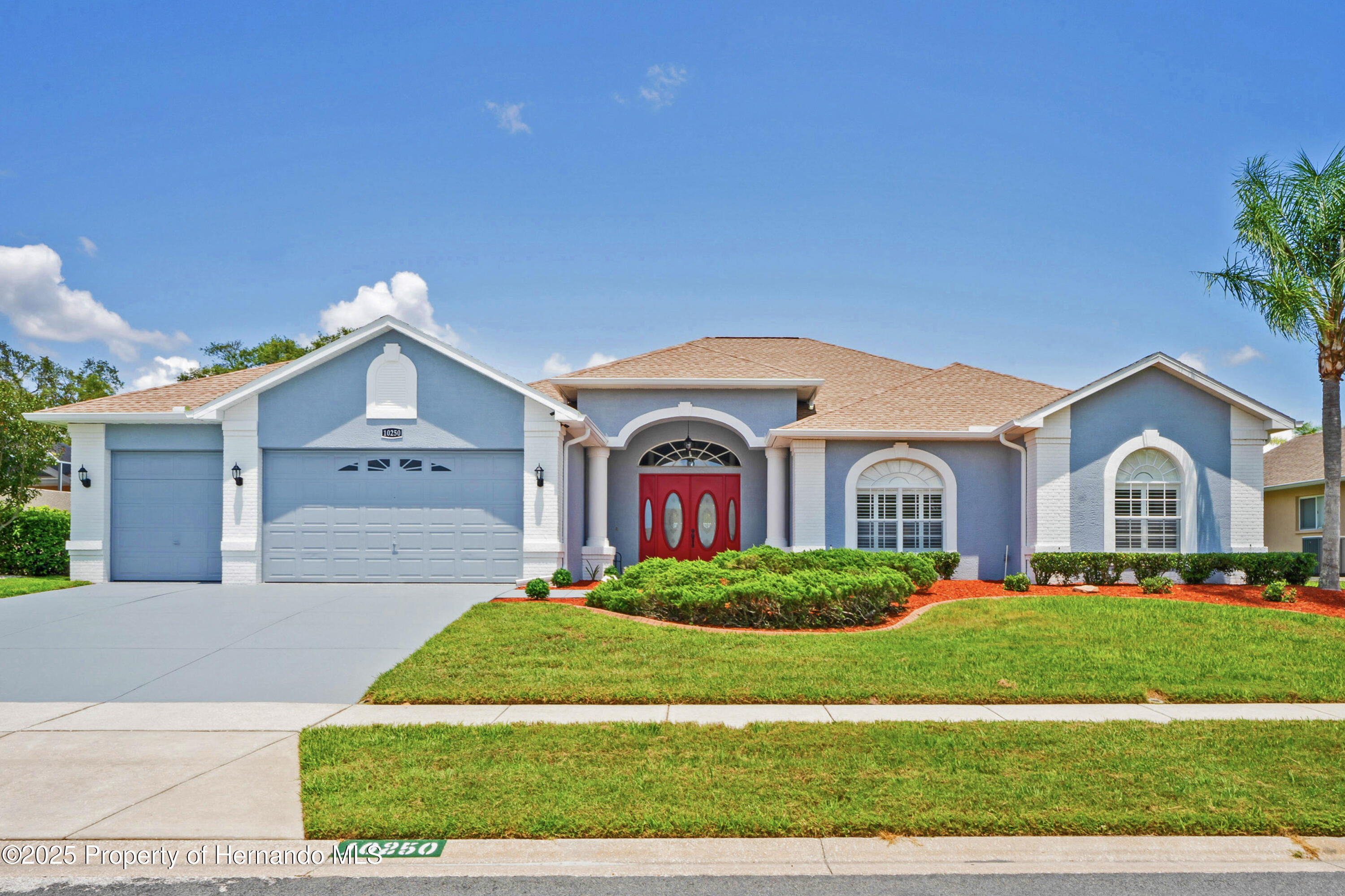 10250 Locker Drive, Spring Hill, Florida image 2
