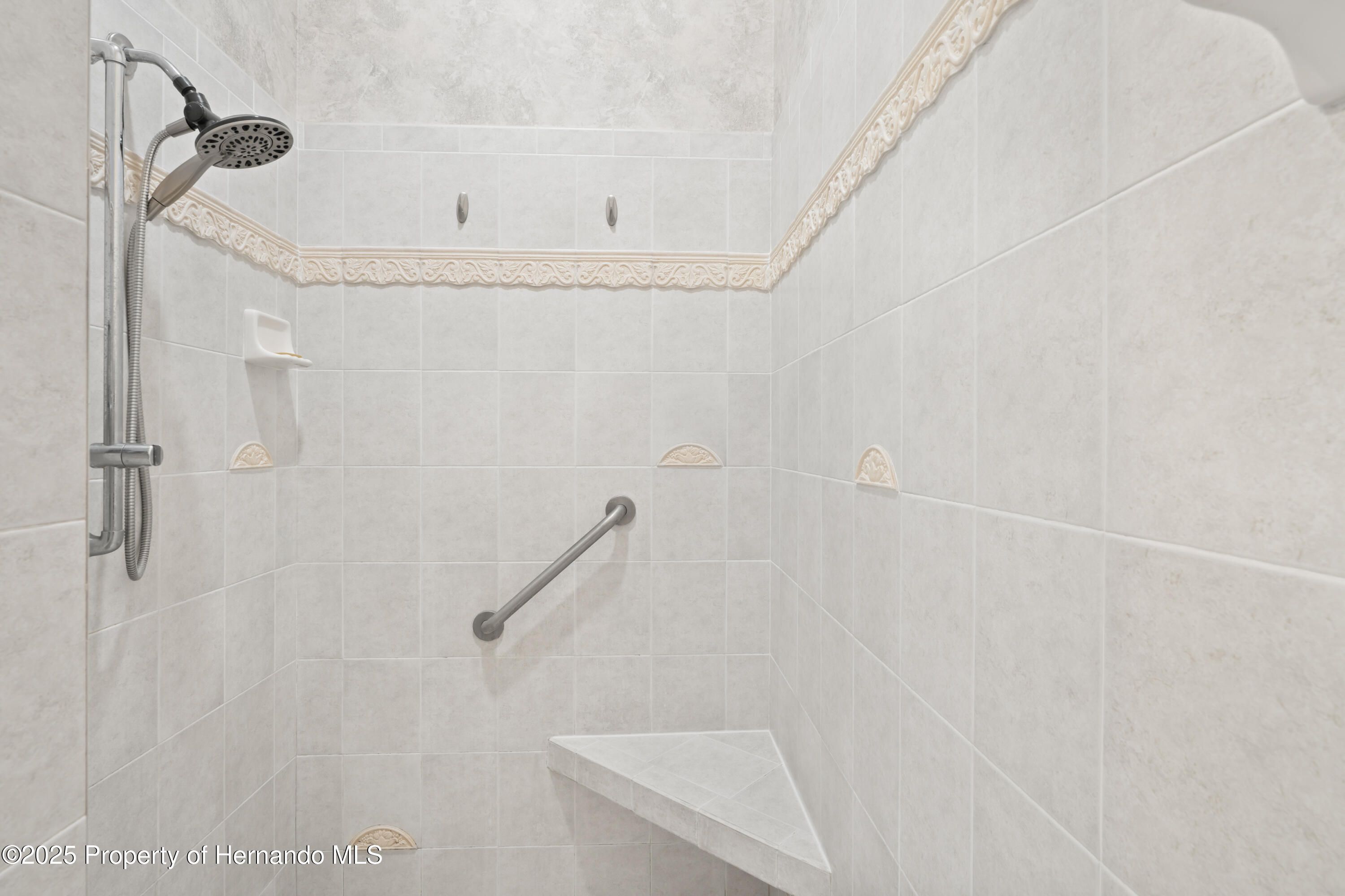 10250 Locker Drive, Spring Hill, Florida image 33
