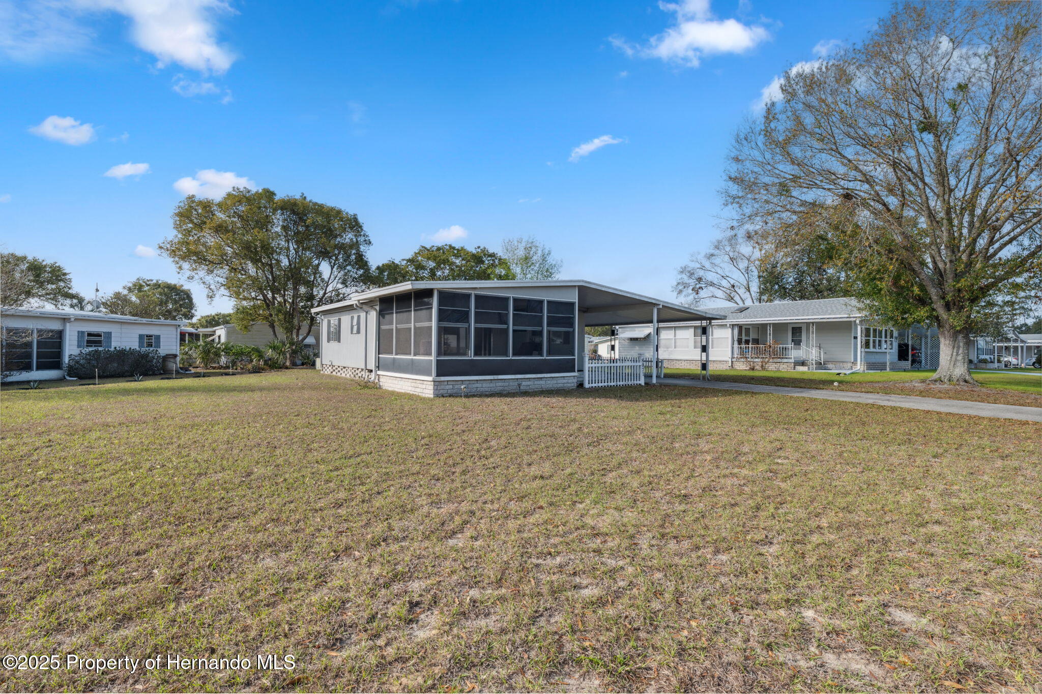 8071 Dinsmore Street, Brooksville, Florida image 5