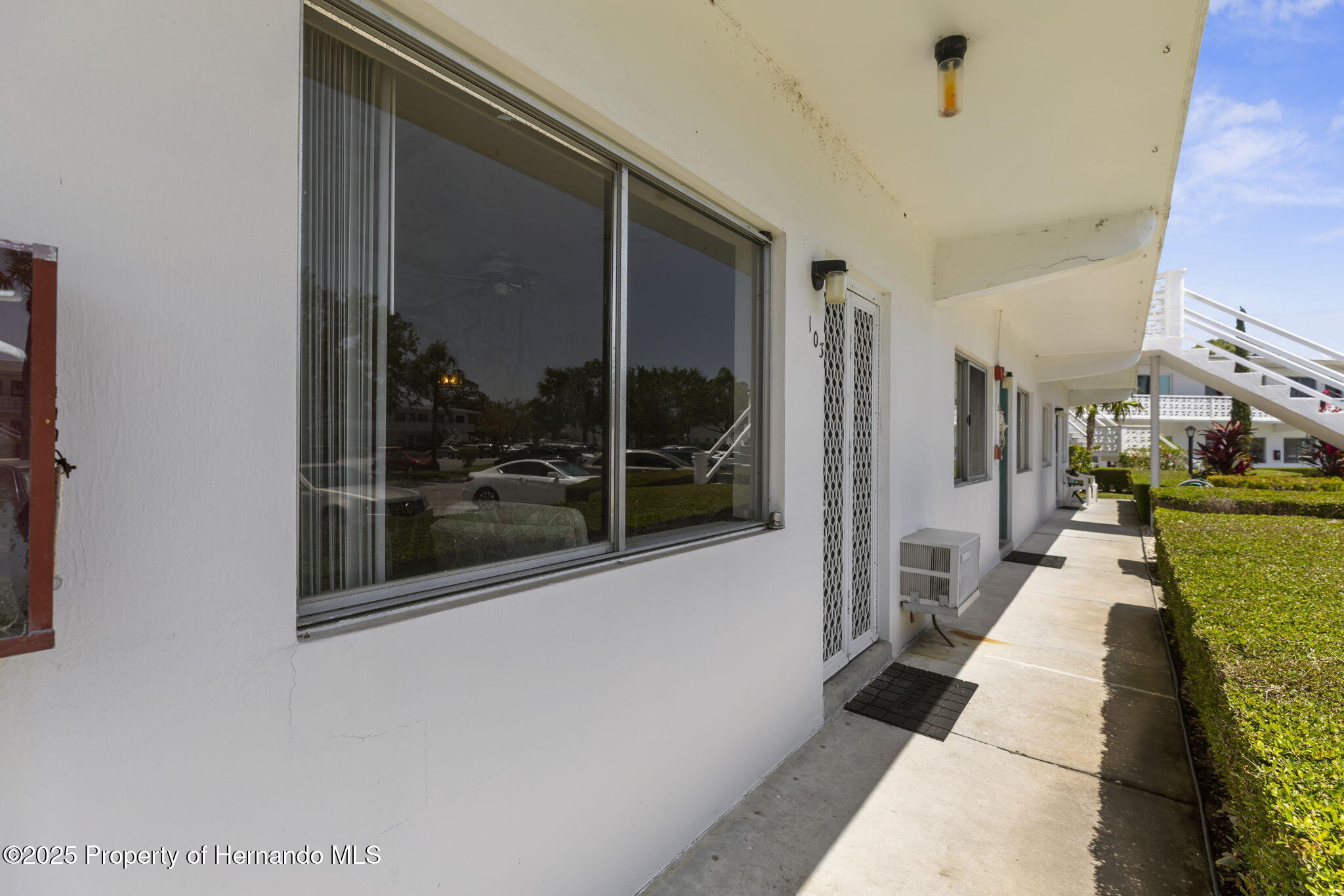 8405 112th Street #103, Seminole, Florida image 9