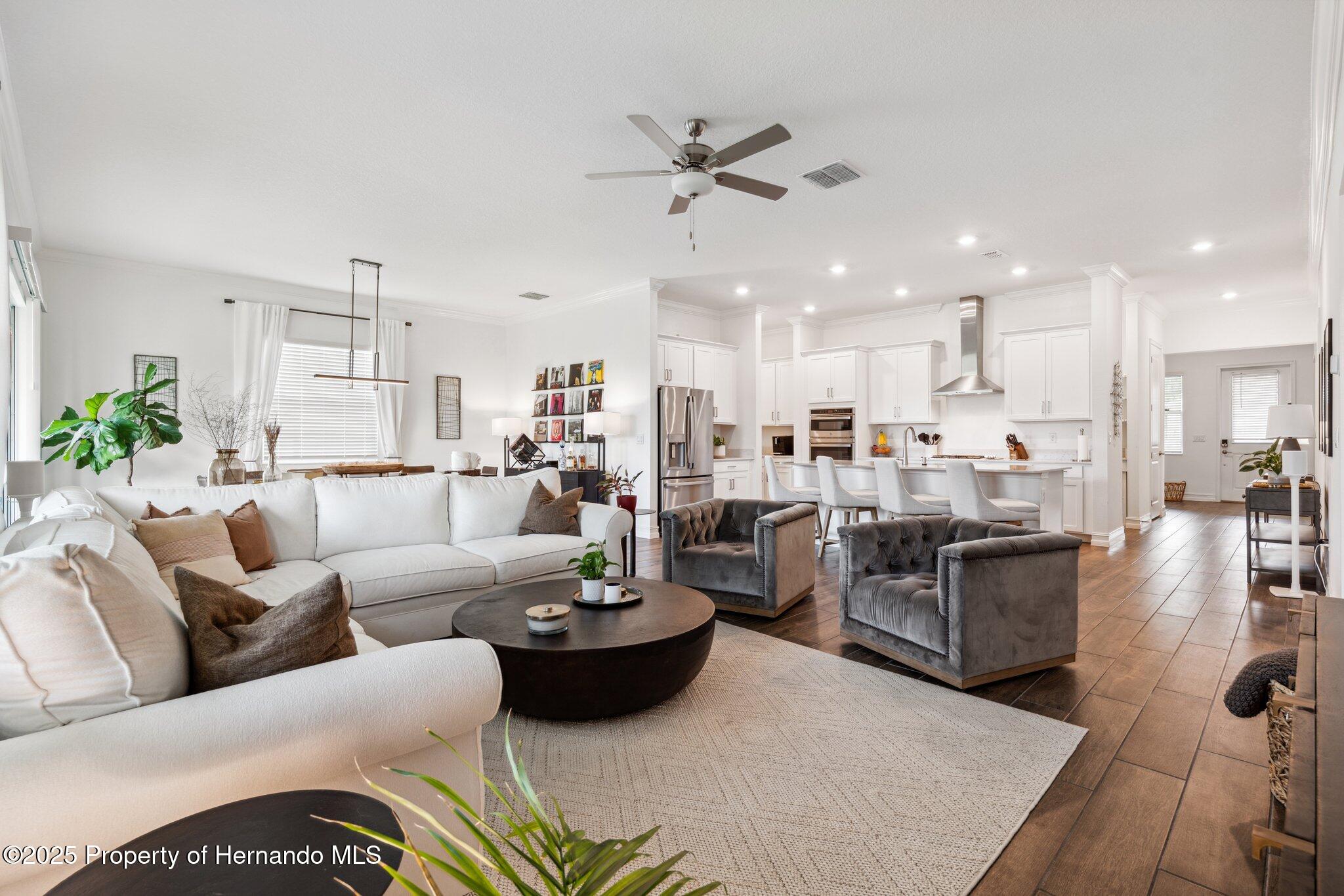 5005 Southern Valley Loop, Brooksville, Florida image 12