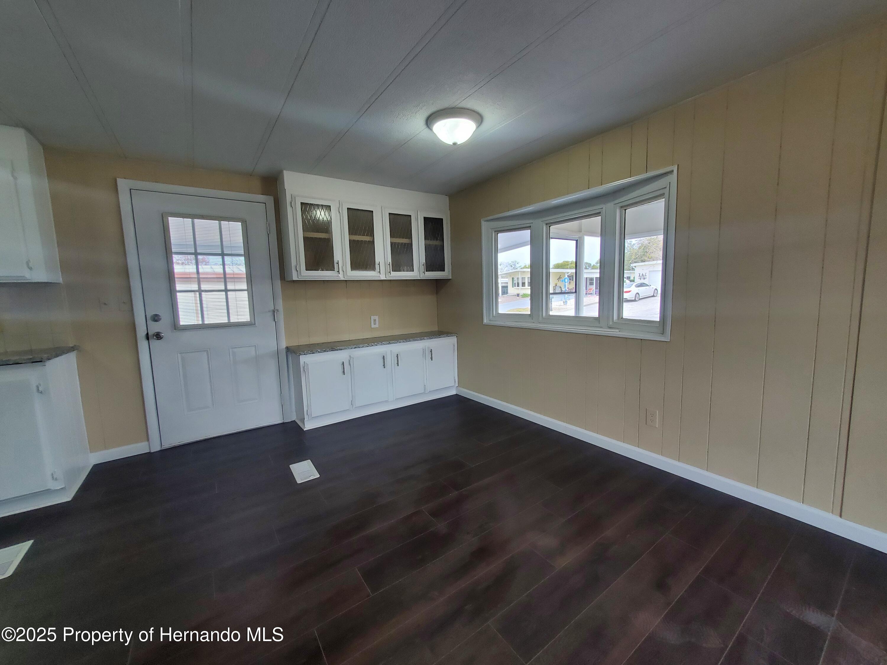 8483 Fleetway Avenue, Brooksville, Florida image 7