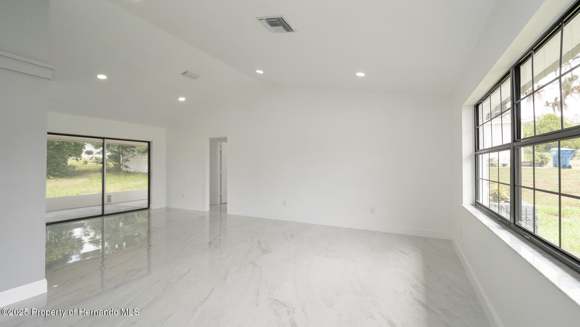 11494 Villa Road, Spring Hill, Florida image 7