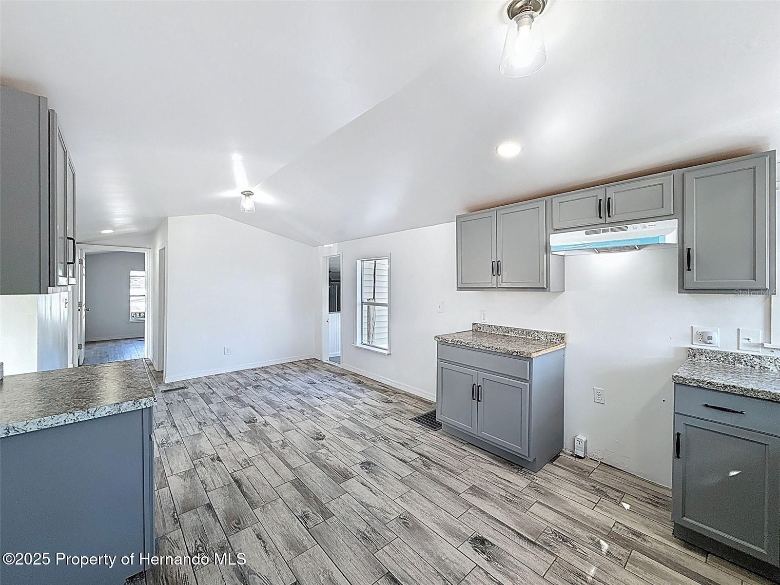 9339 Bob Cat Dr, Weeki Wachee, Florida image 12
