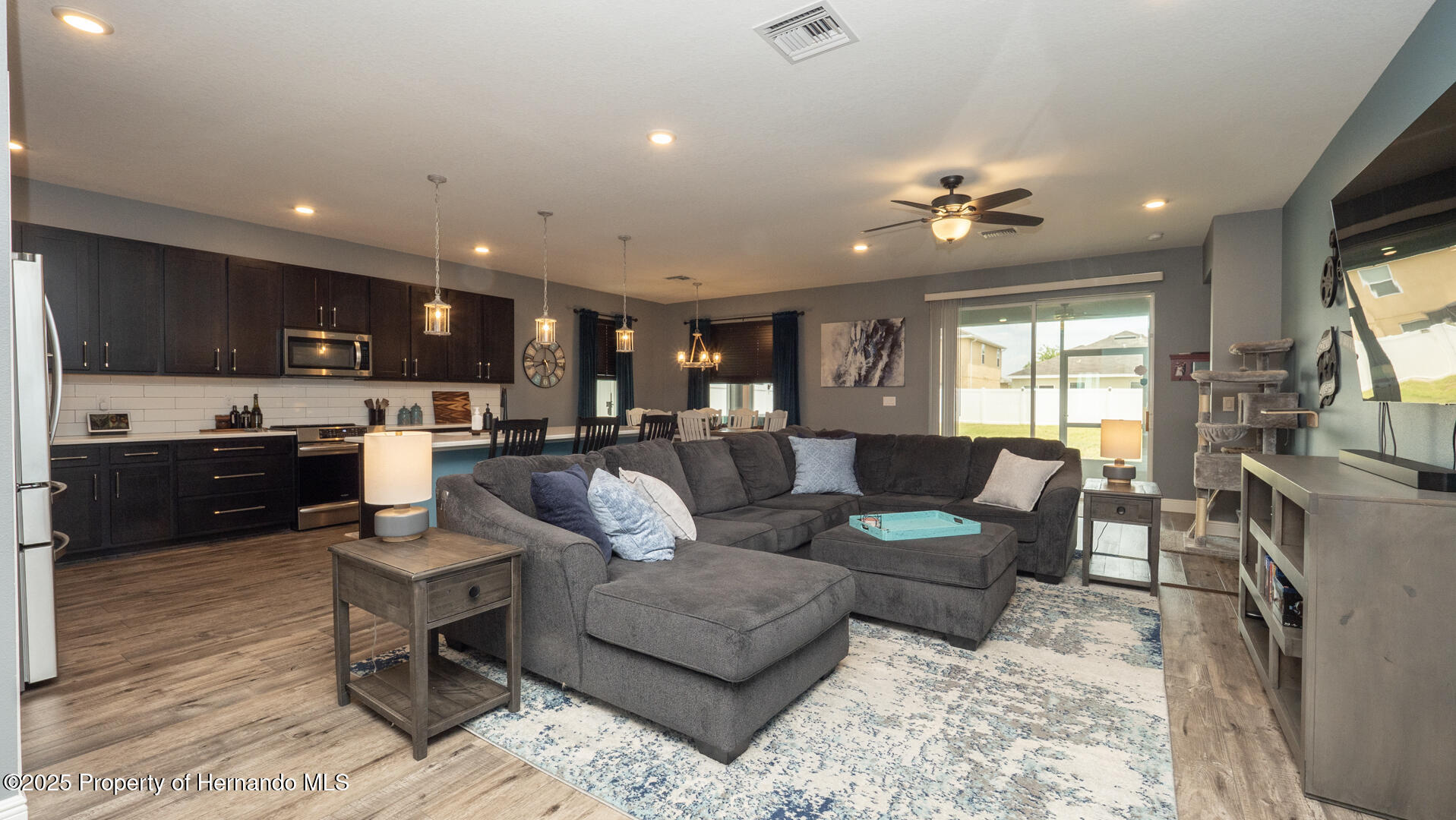 905 Old Windsor Way, Spring Hill, Florida image 16