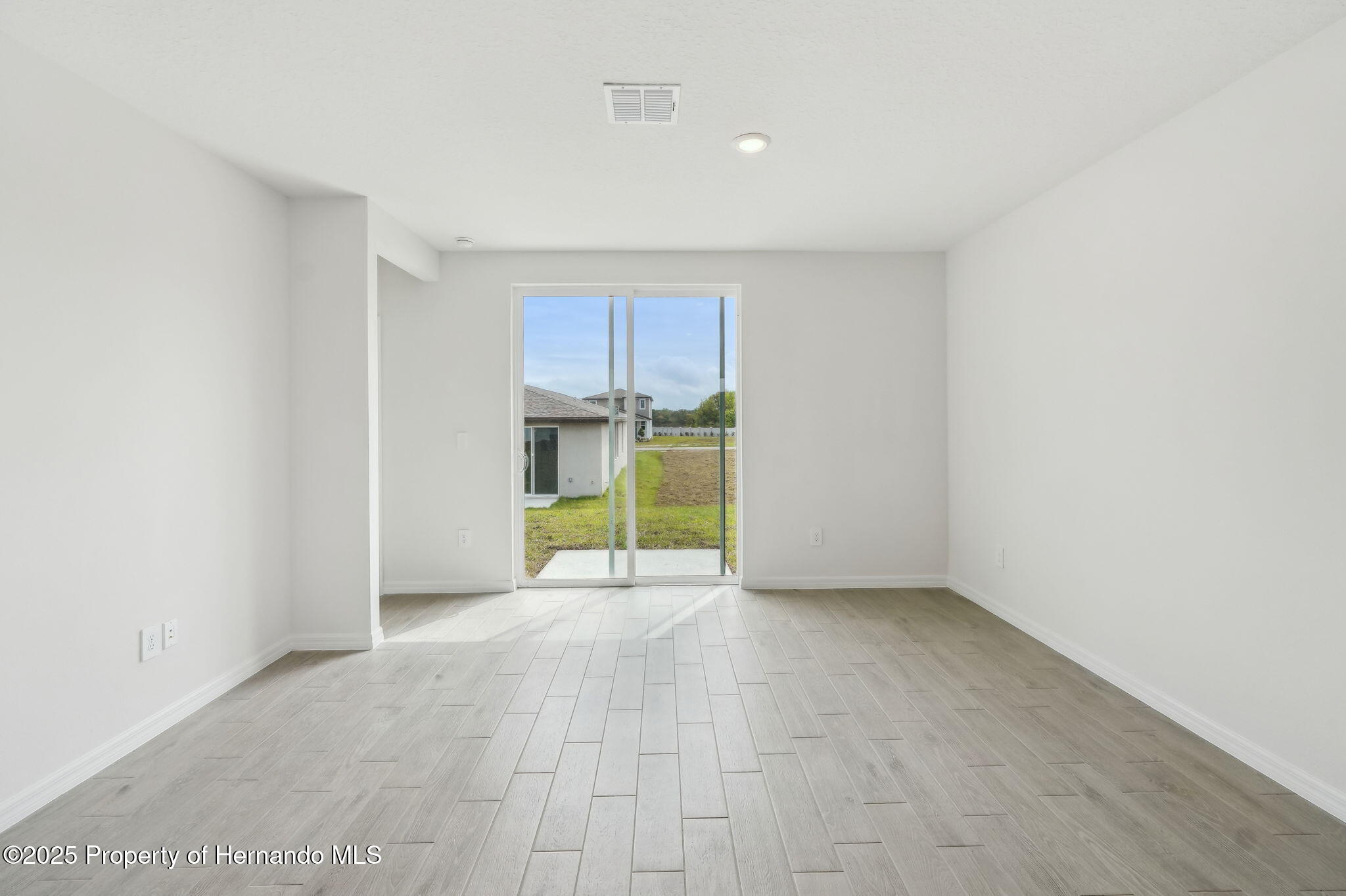 3561 Moscato Drive, Brooksville, Florida image 8