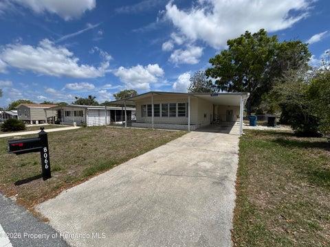 Mobile Home For Rent - 8066 Highpoint Boulevard<br/> Brooksville, FL 34613