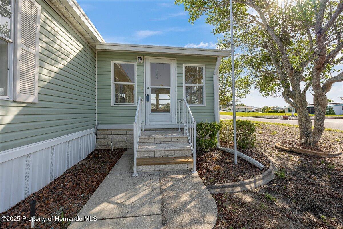 14460 Diablo Drive, Brooksville, Florida image 5