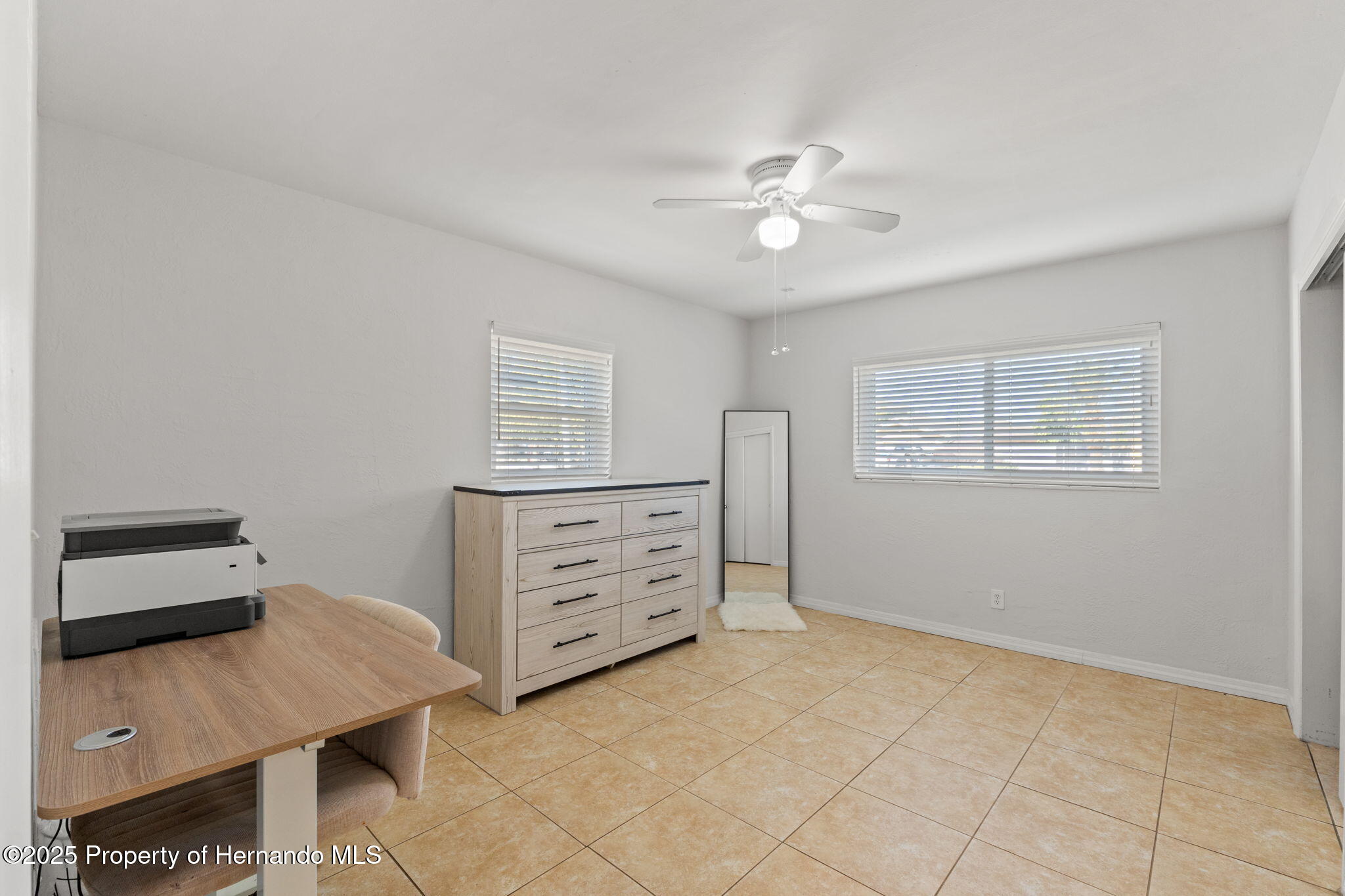 422 Crosswinds Drive, Palm Harbor, Florida image 18