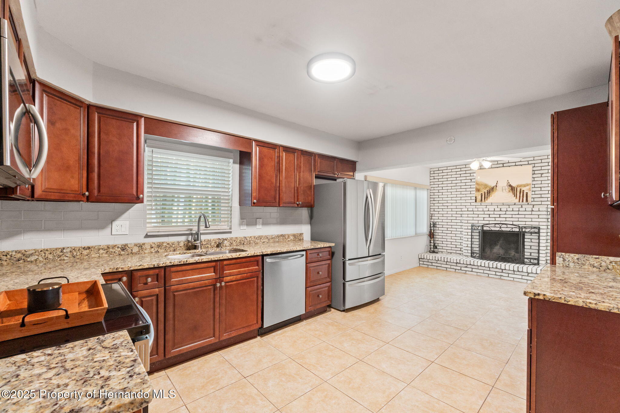 422 Crosswinds Drive, Palm Harbor, Florida image 10