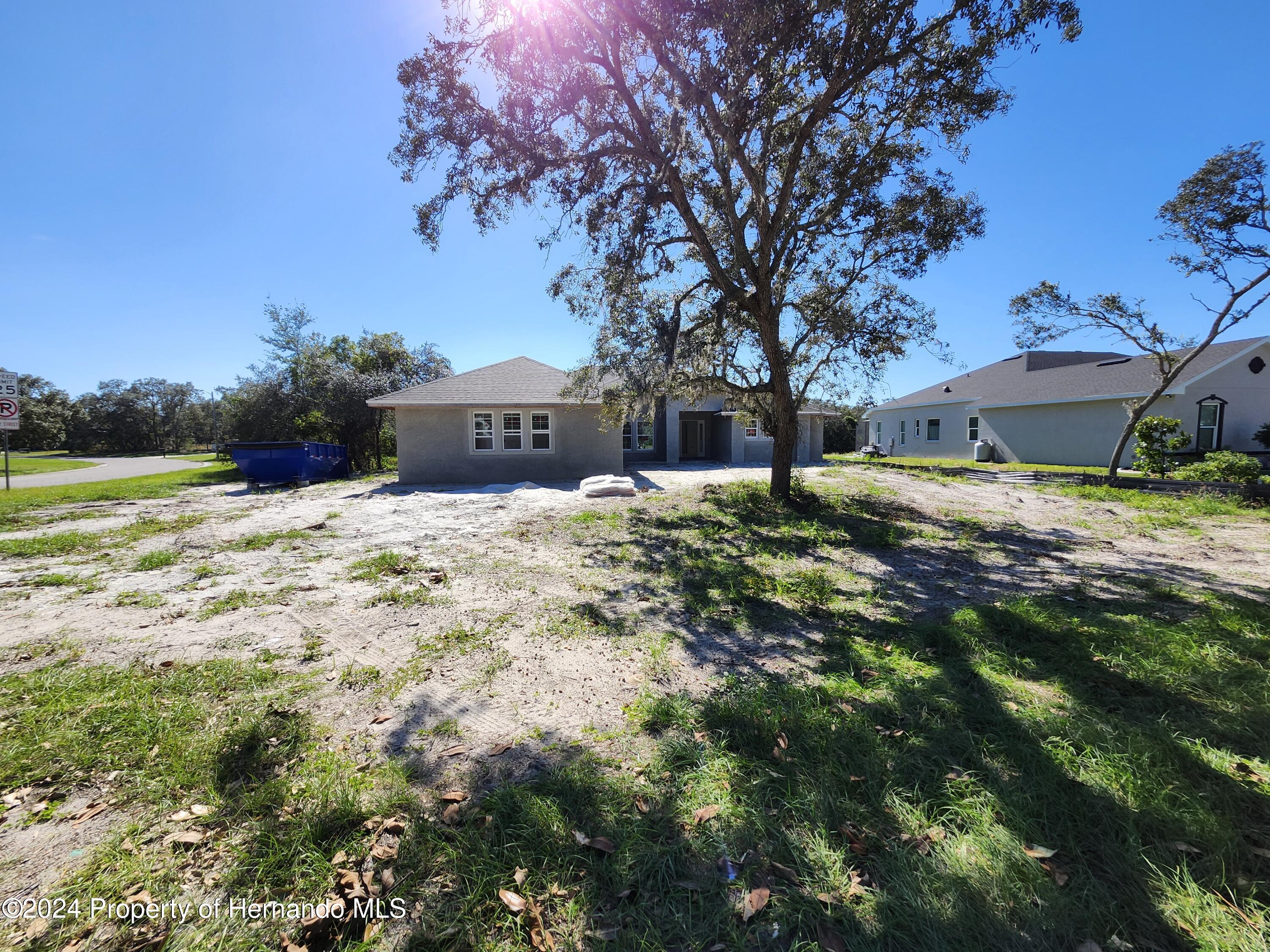 18124 Winding Oaks Boulevard, Hudson, Florida image 1