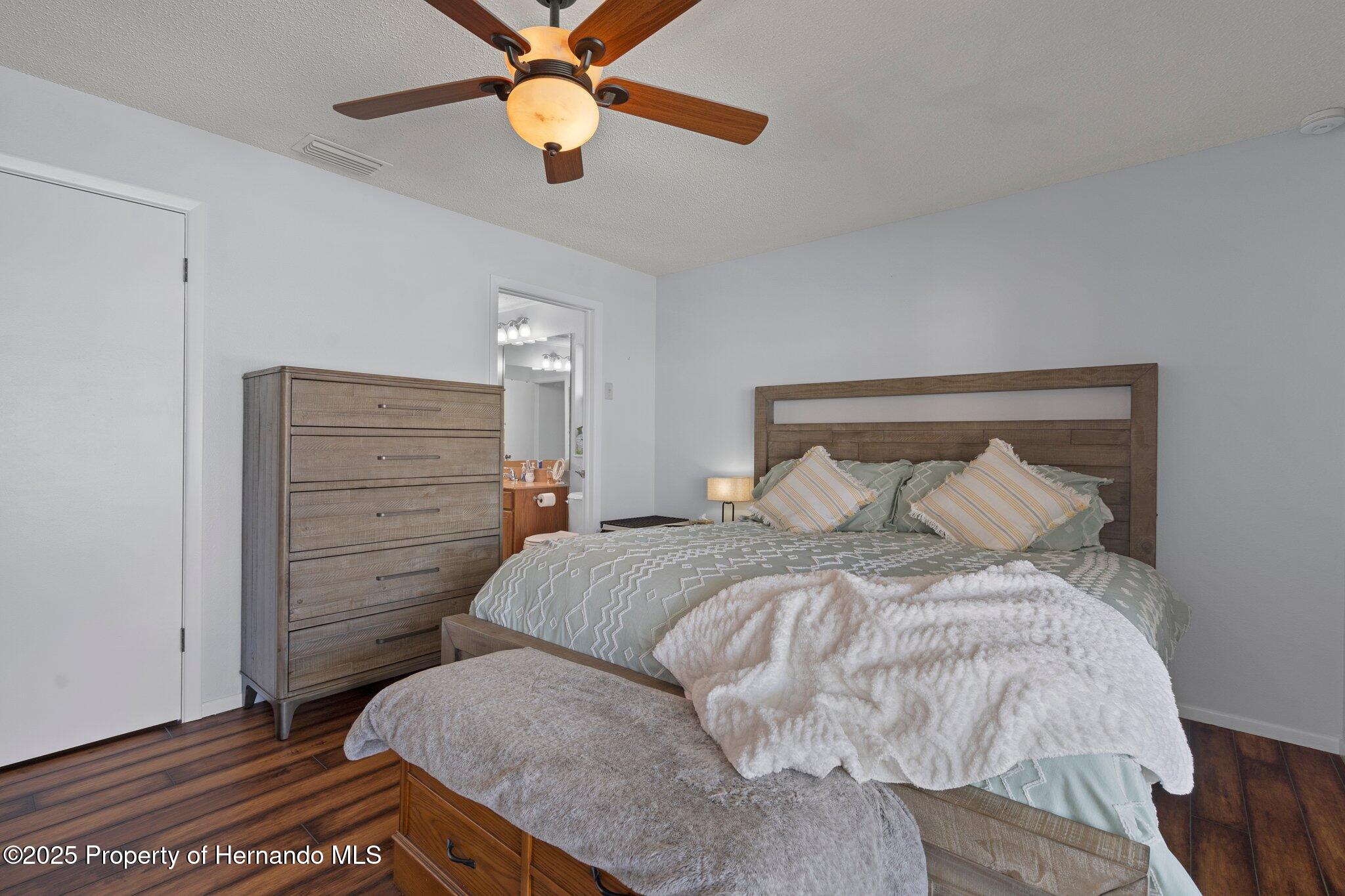 8133 Pagoda Drive, Spring Hill, Florida image 30
