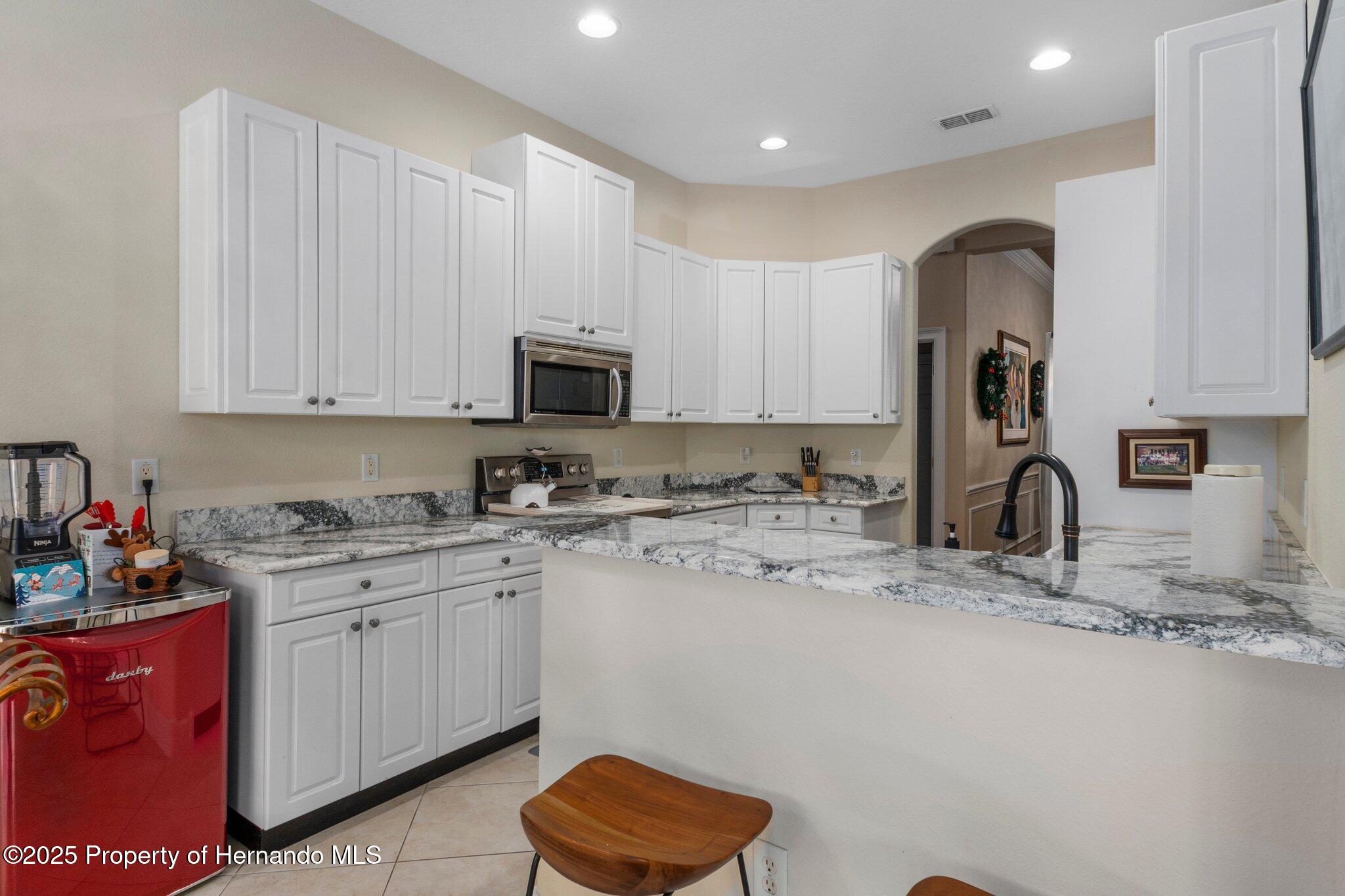 9398 Burnam Drive, Weeki Wachee, Florida image 11