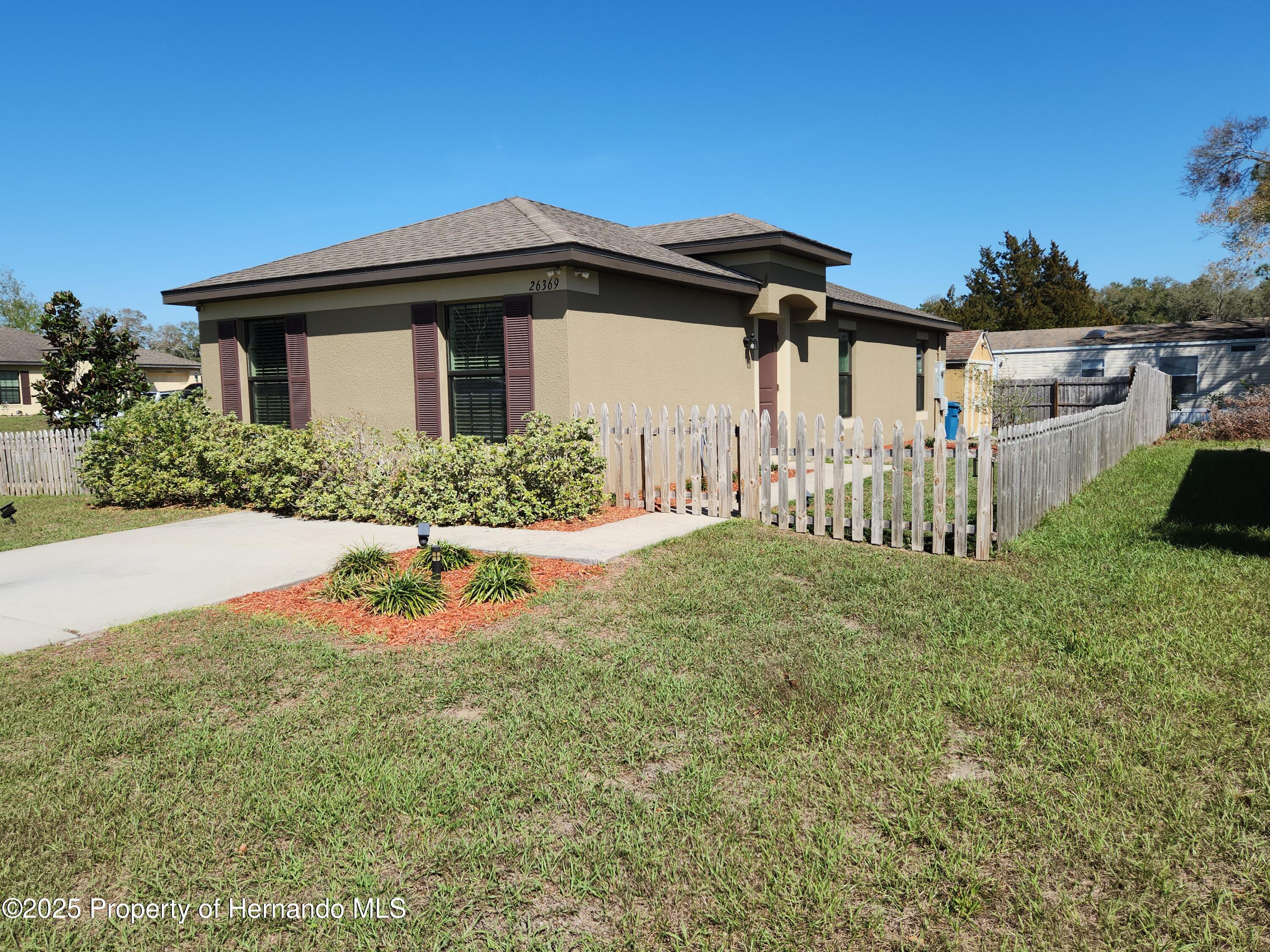 26369 Bertram Road, Brooksville, Florida image 1