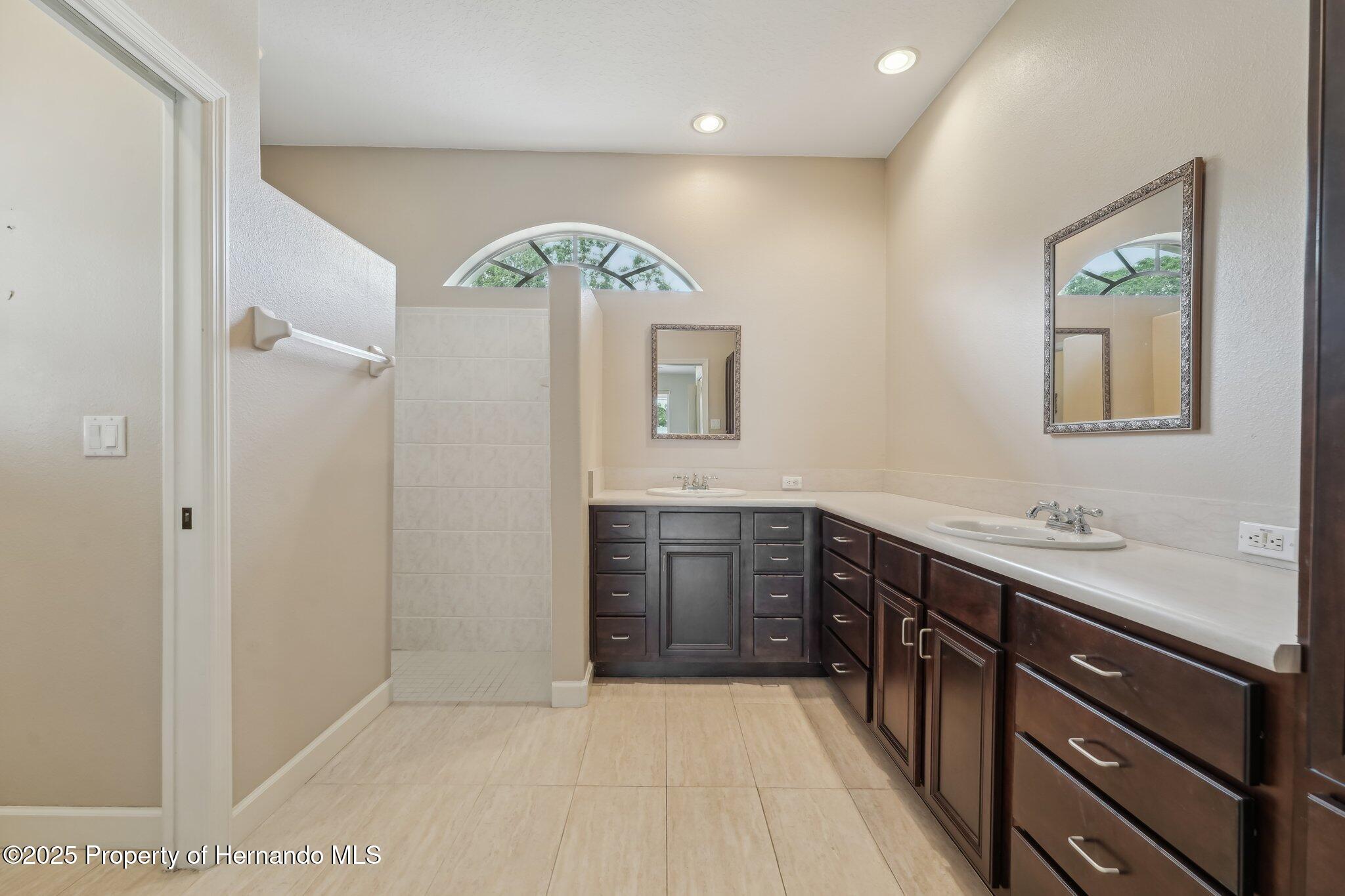 9434 Hayward Road, Spring Hill, Florida image 41