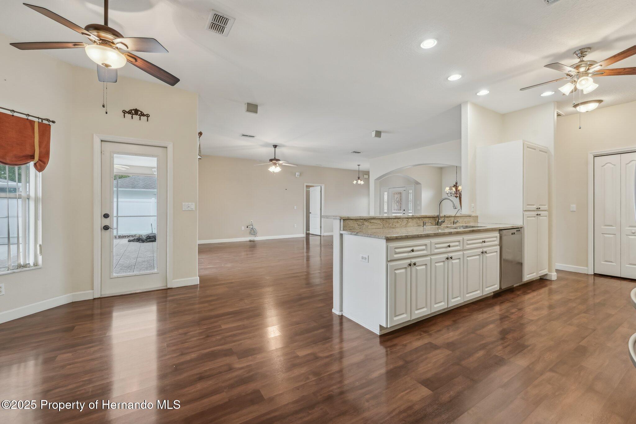 9434 Hayward Road, Spring Hill, Florida image 18