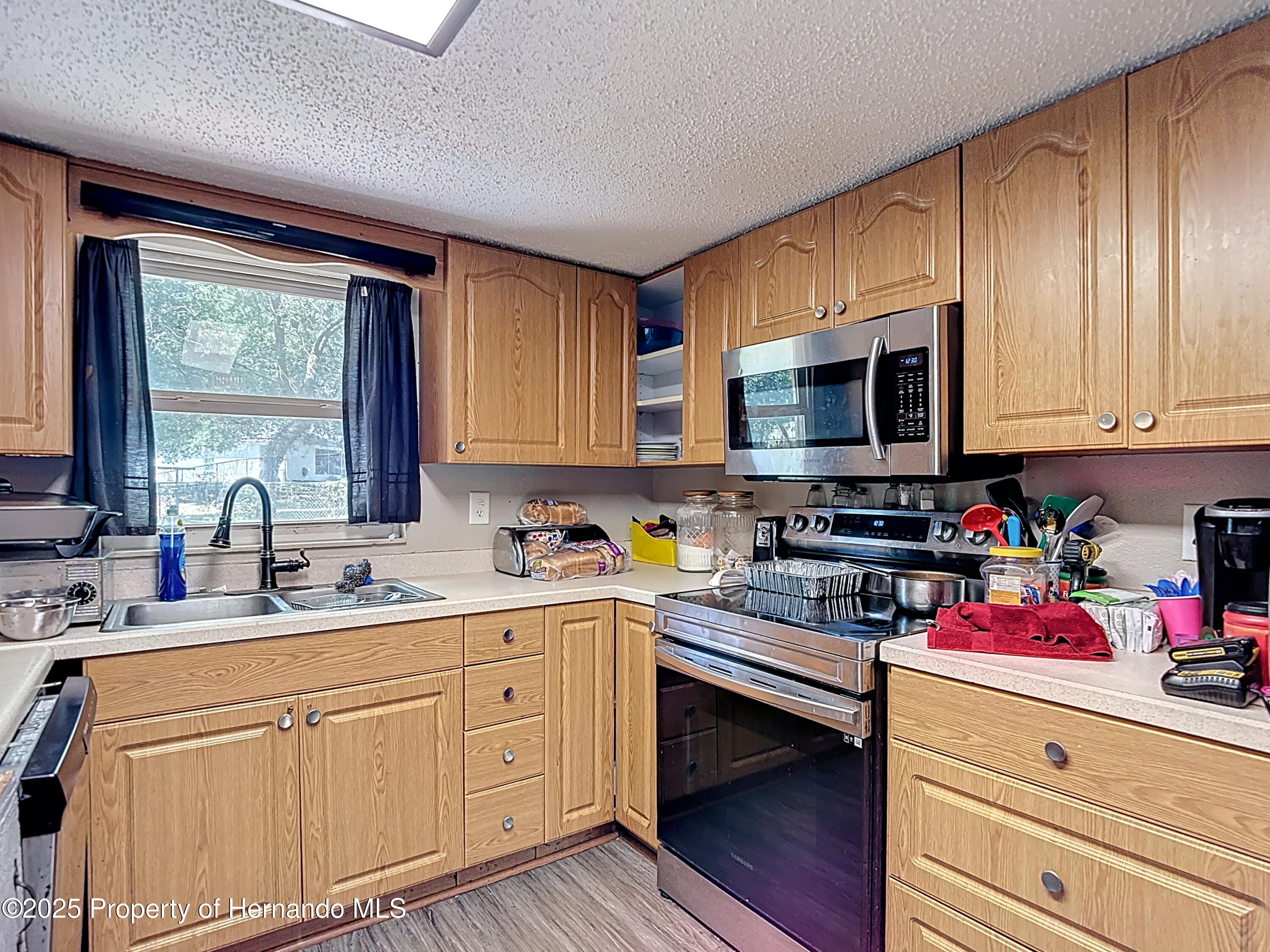6203 Sumter Drive, Brooksville, Florida image 20