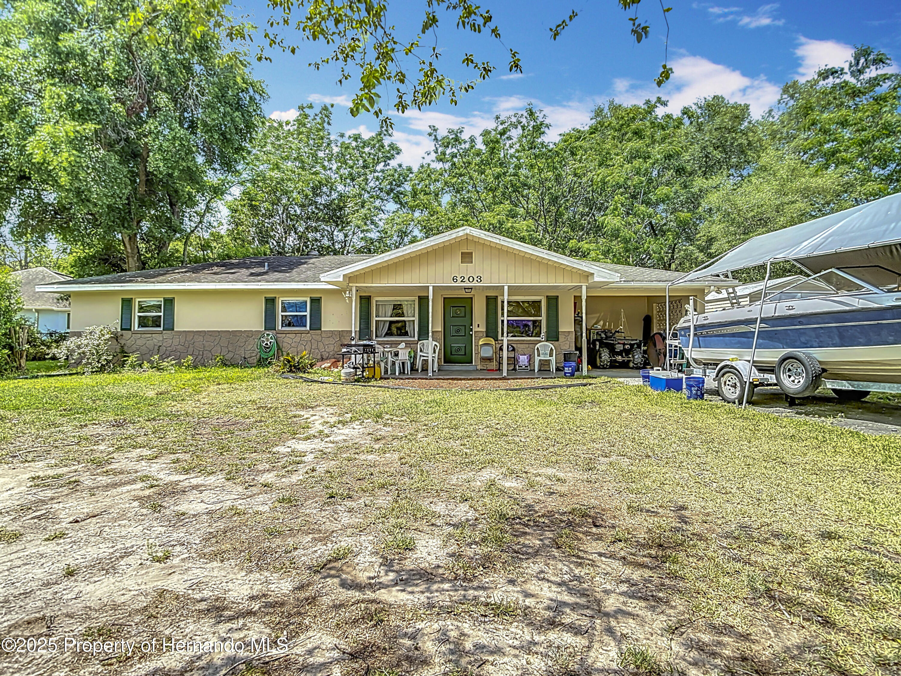 6203 Sumter Drive, Brooksville, Florida image 13