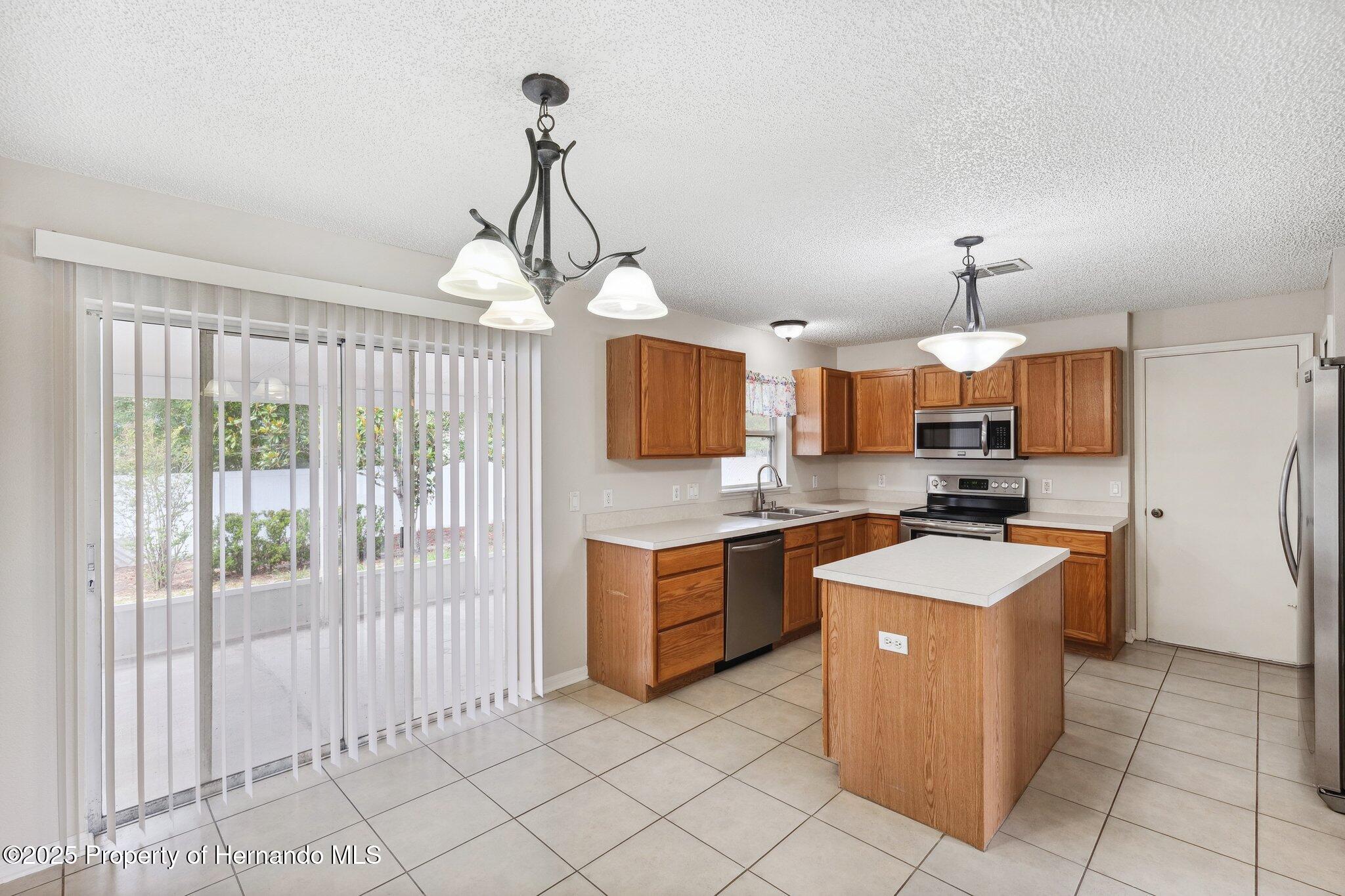 12470 Elgin Boulevard Blvd, Spring Hill, Florida image 12