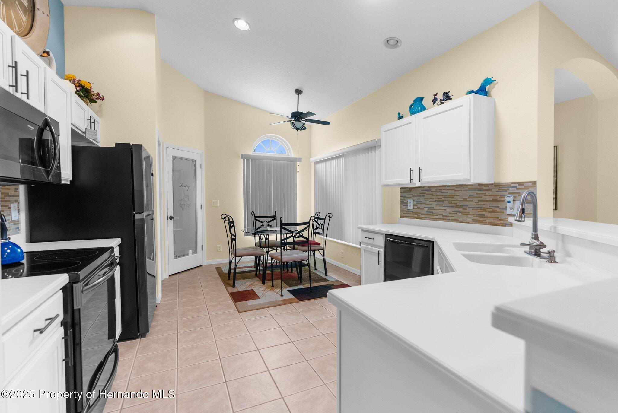 261 Rochester Street, Spring Hill, Florida image 10