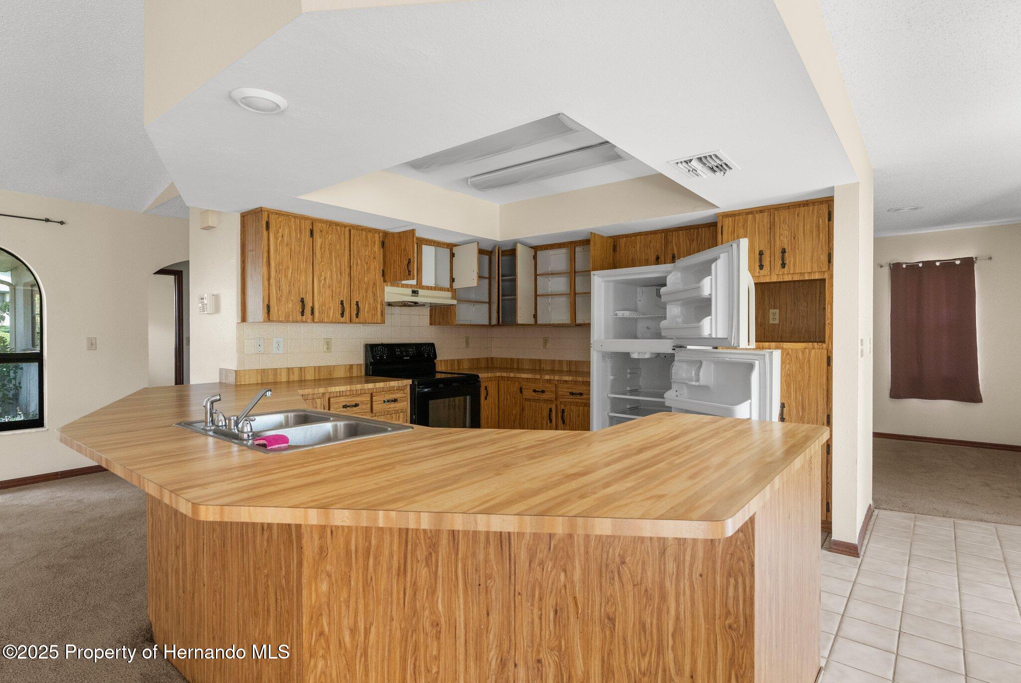 2443 Glenridge Drive, Spring Hill, Florida image 21