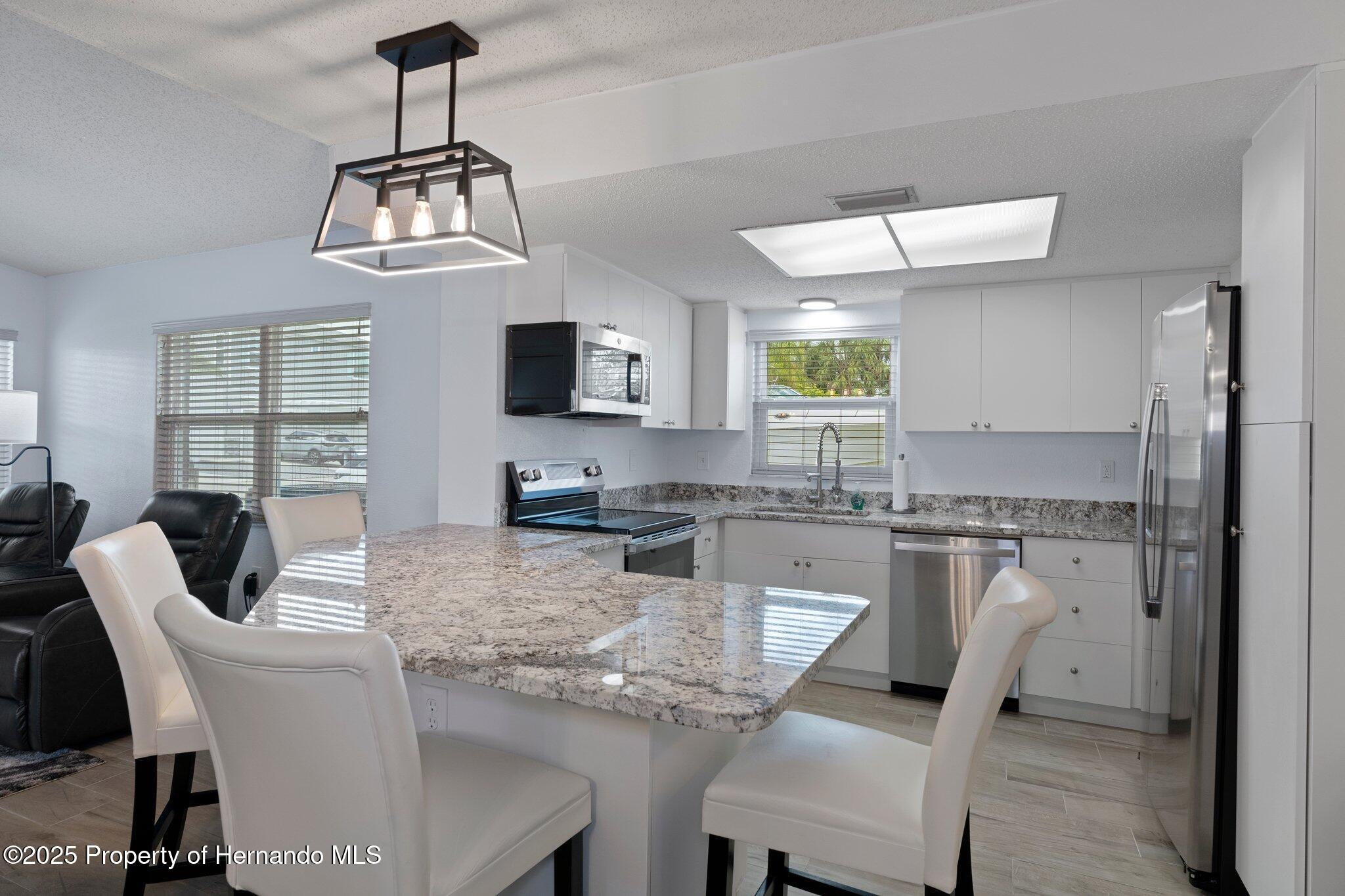 7520 Mako Drive, Hudson, Florida image 24