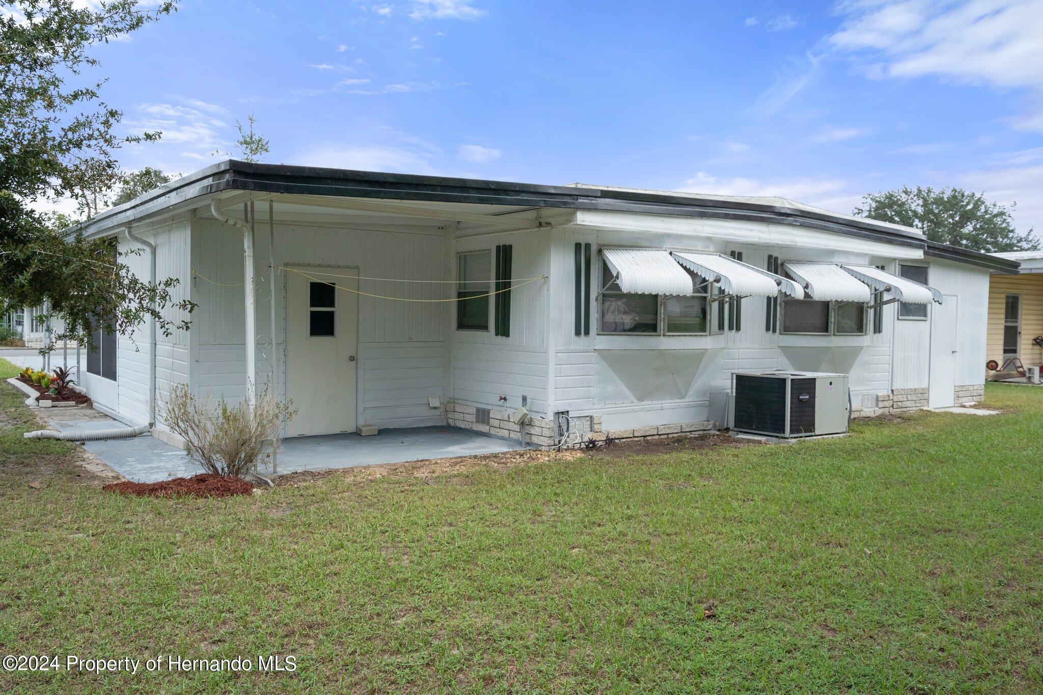 12004 Fairway Avenue, Brooksville, Florida image 24