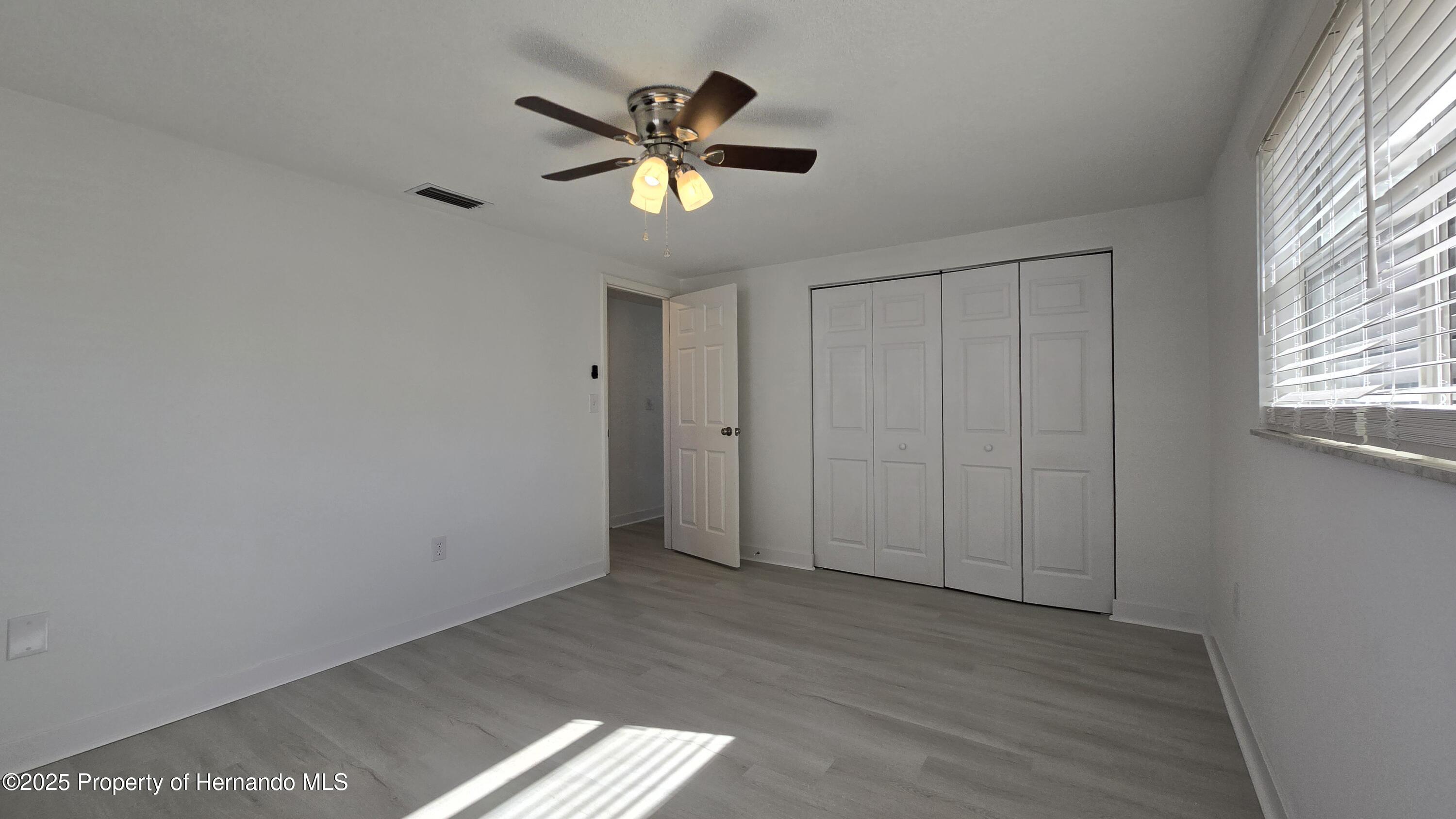 8640 Spanish Moss Drive, Port Richey, Florida image 42