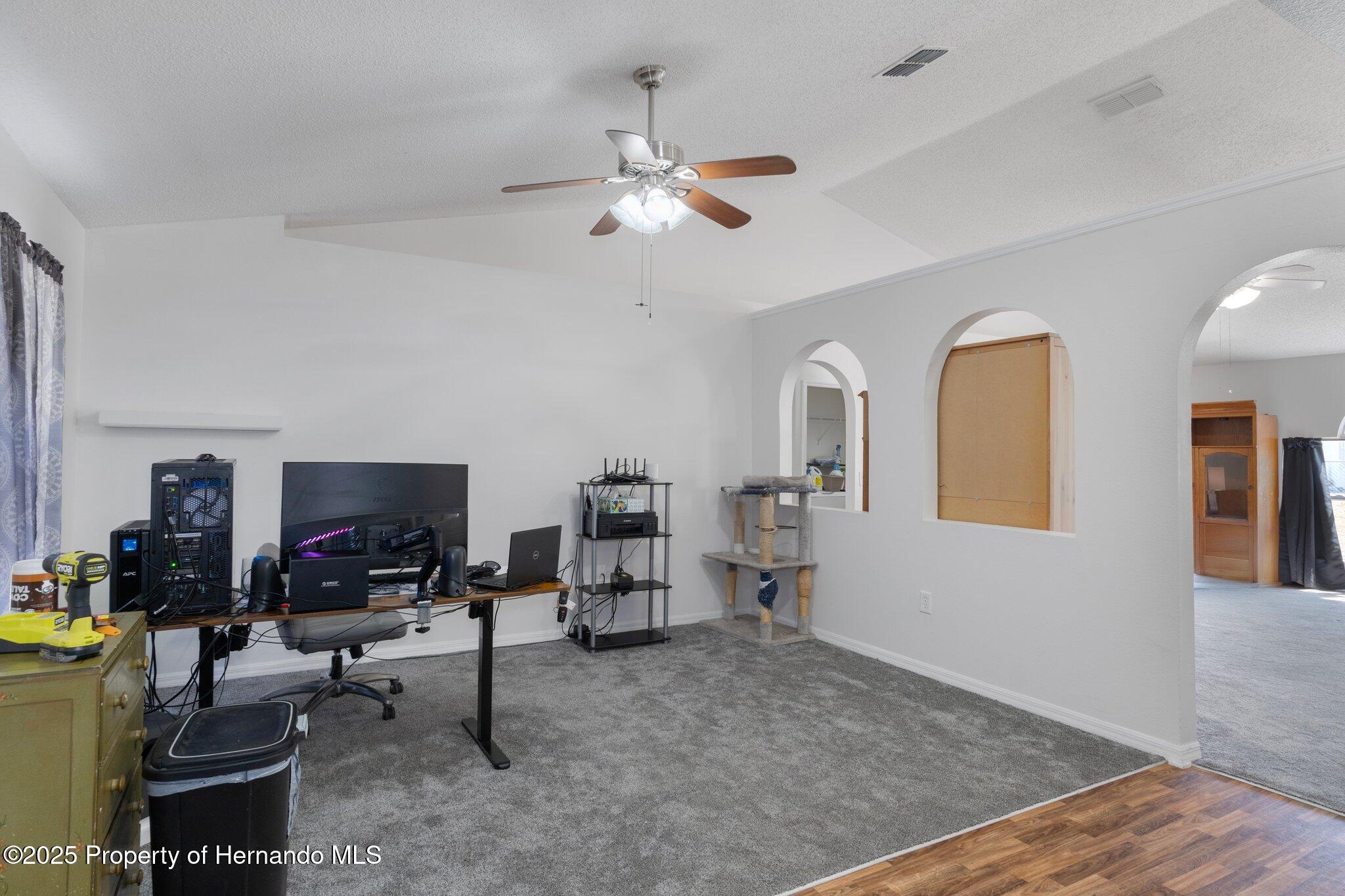 10482 Gatling Street, Spring Hill, Florida image 7