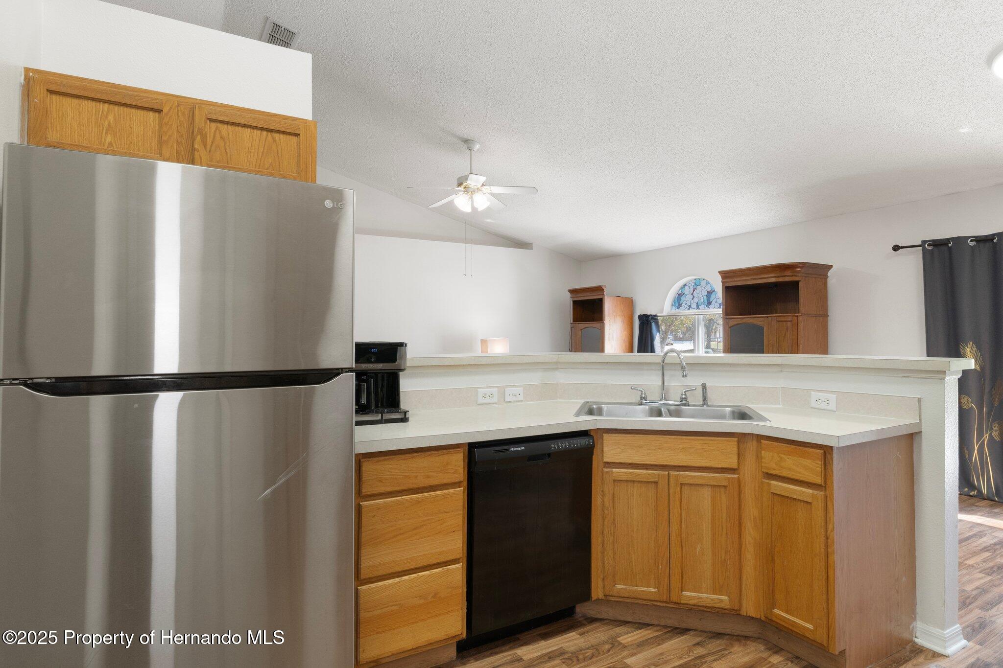 10482 Gatling Street, Spring Hill, Florida image 15