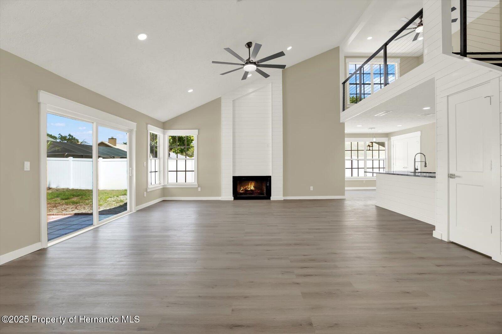 10423 Ashley Oaks Drive, Riverview, Florida image 7