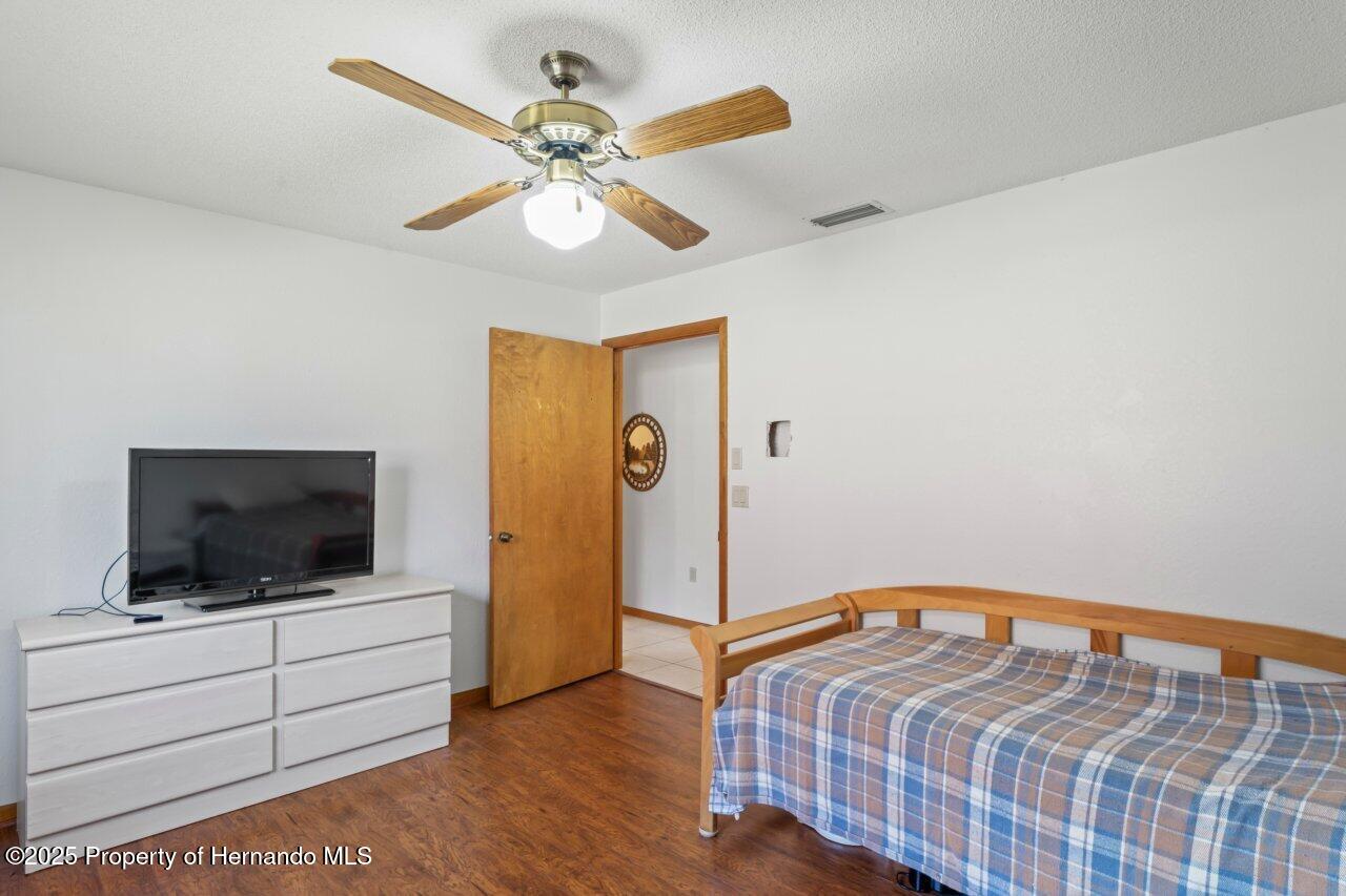 7270 Nightwalker Road, Weeki Wachee, Florida image 42