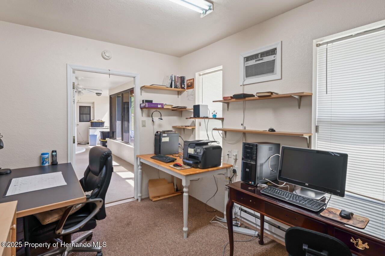 7270 Nightwalker Road, Weeki Wachee, Florida image 30