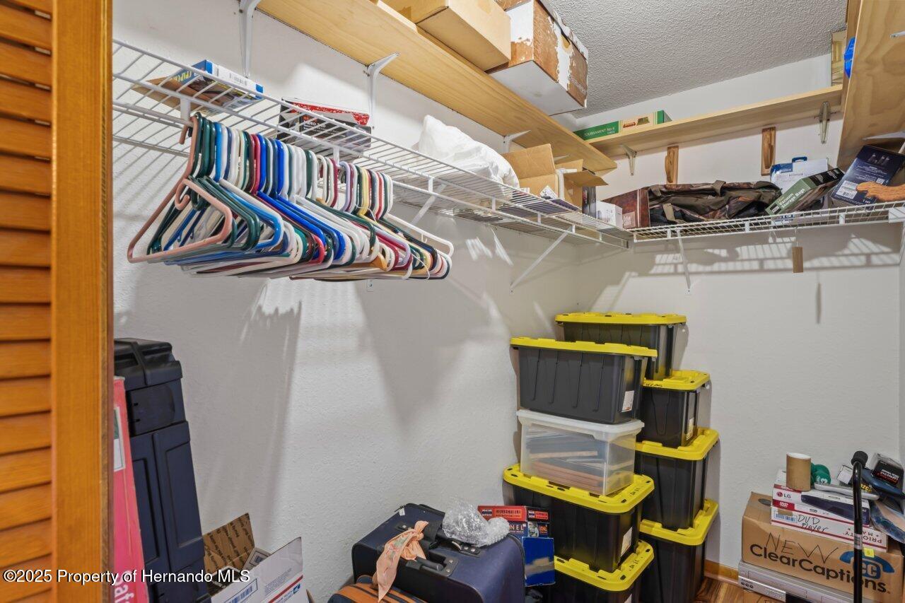 7270 Nightwalker Road, Weeki Wachee, Florida image 35