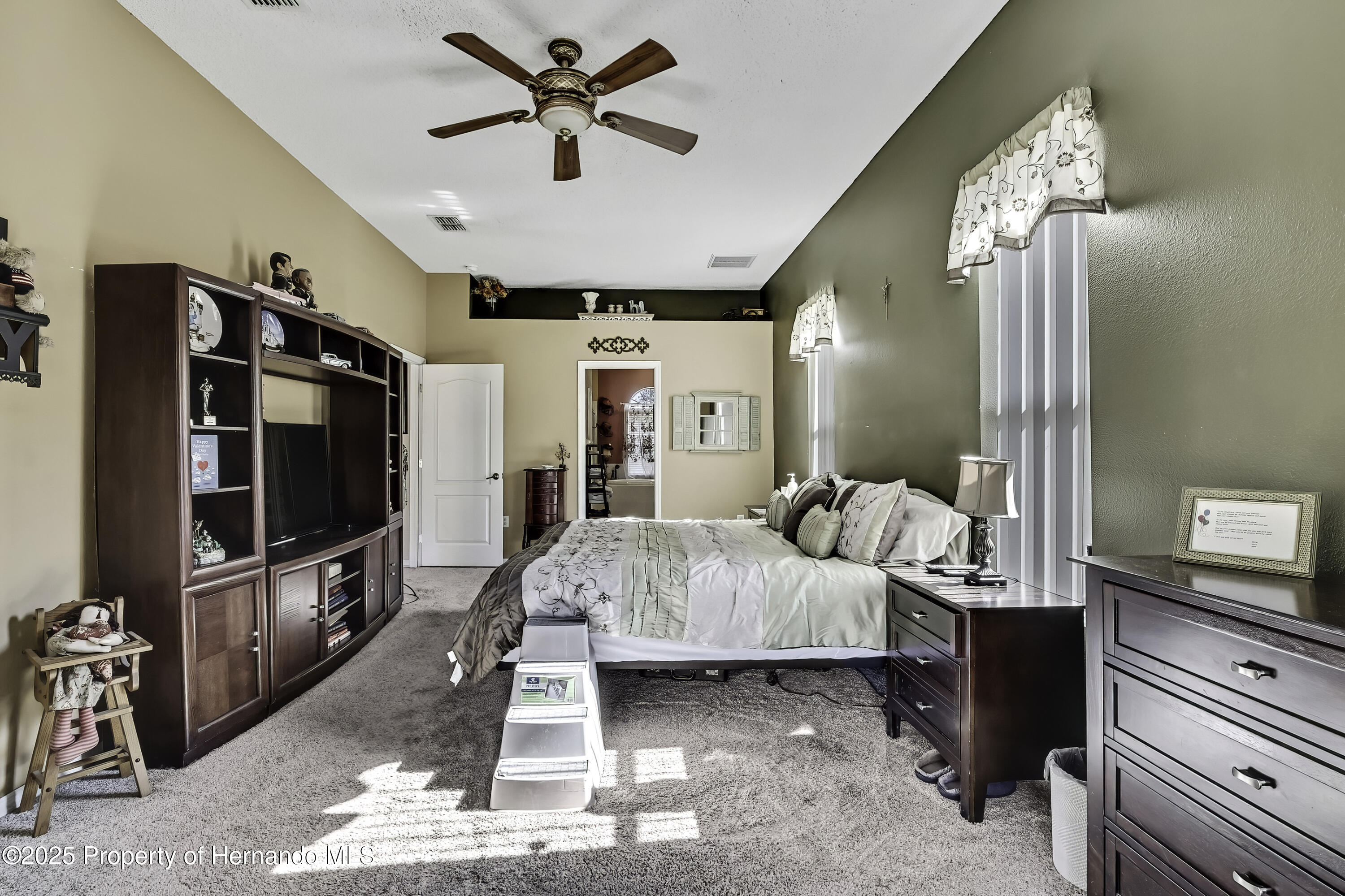 Spring Hill, Florida 34609, United States, 4 Bedrooms Bedrooms, ,2 BathroomsBathrooms,Residential,Active,246992